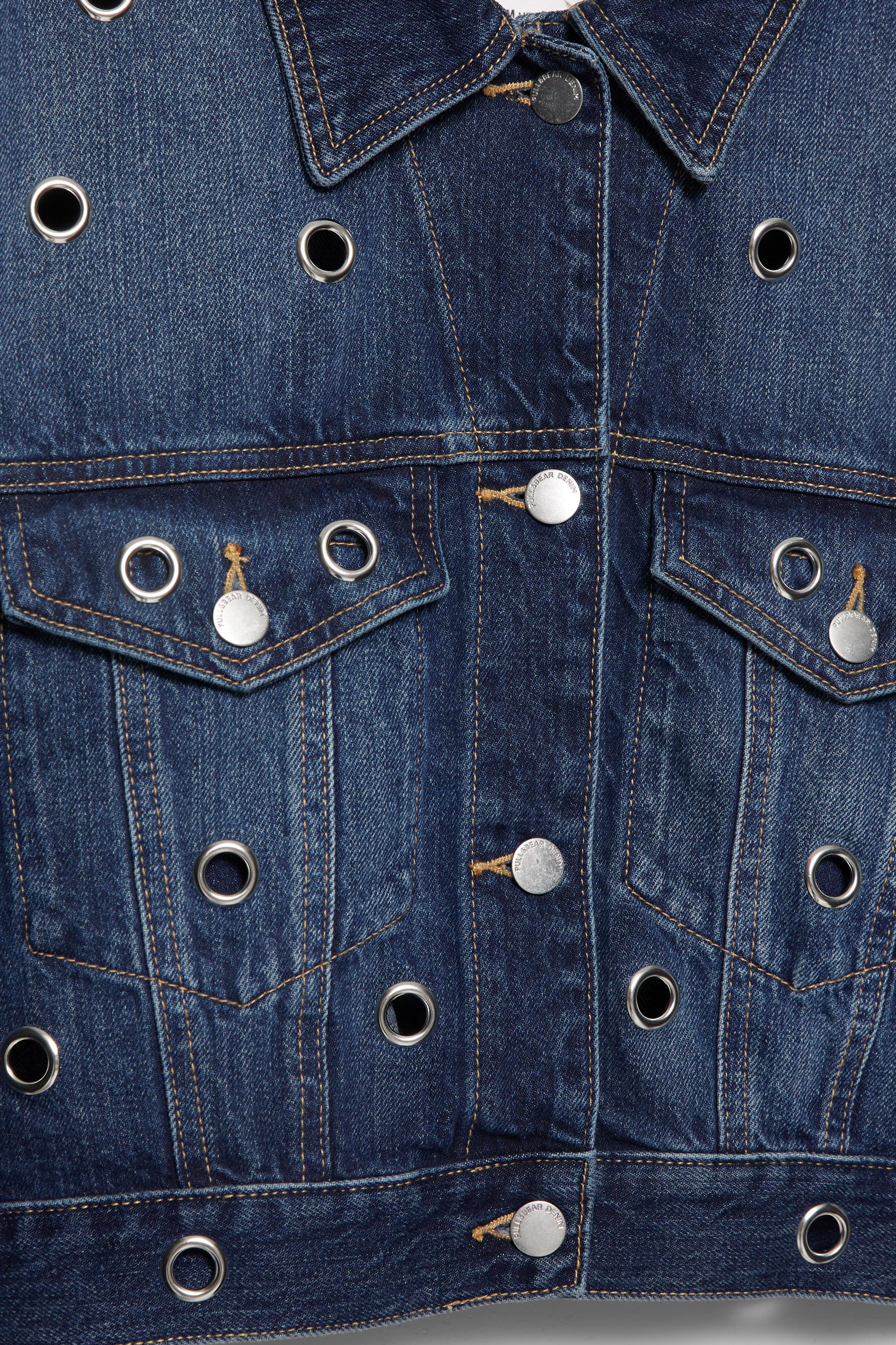 Delikli denim ceket - Görsel 3