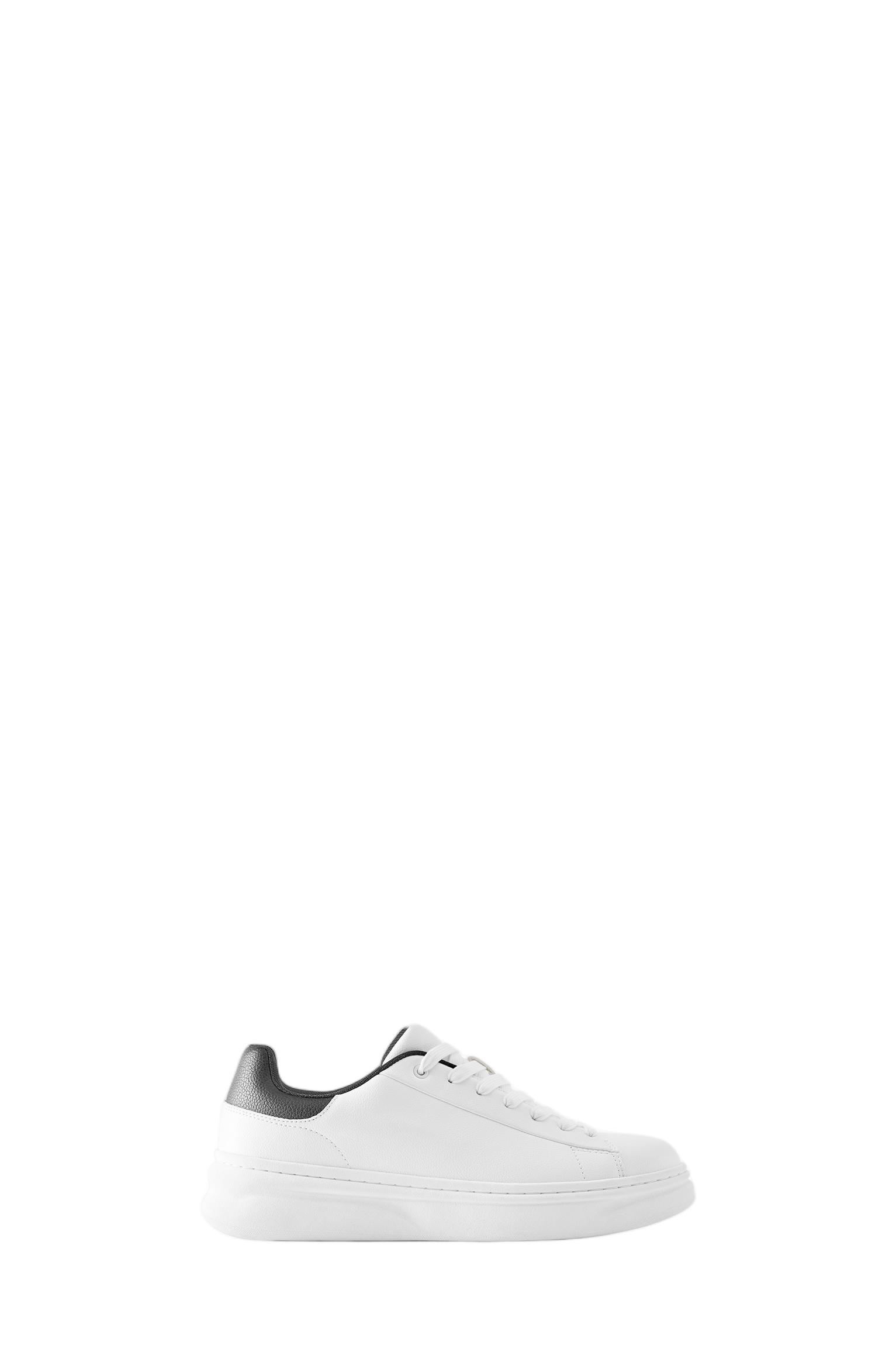 Chunky sole trainers — White