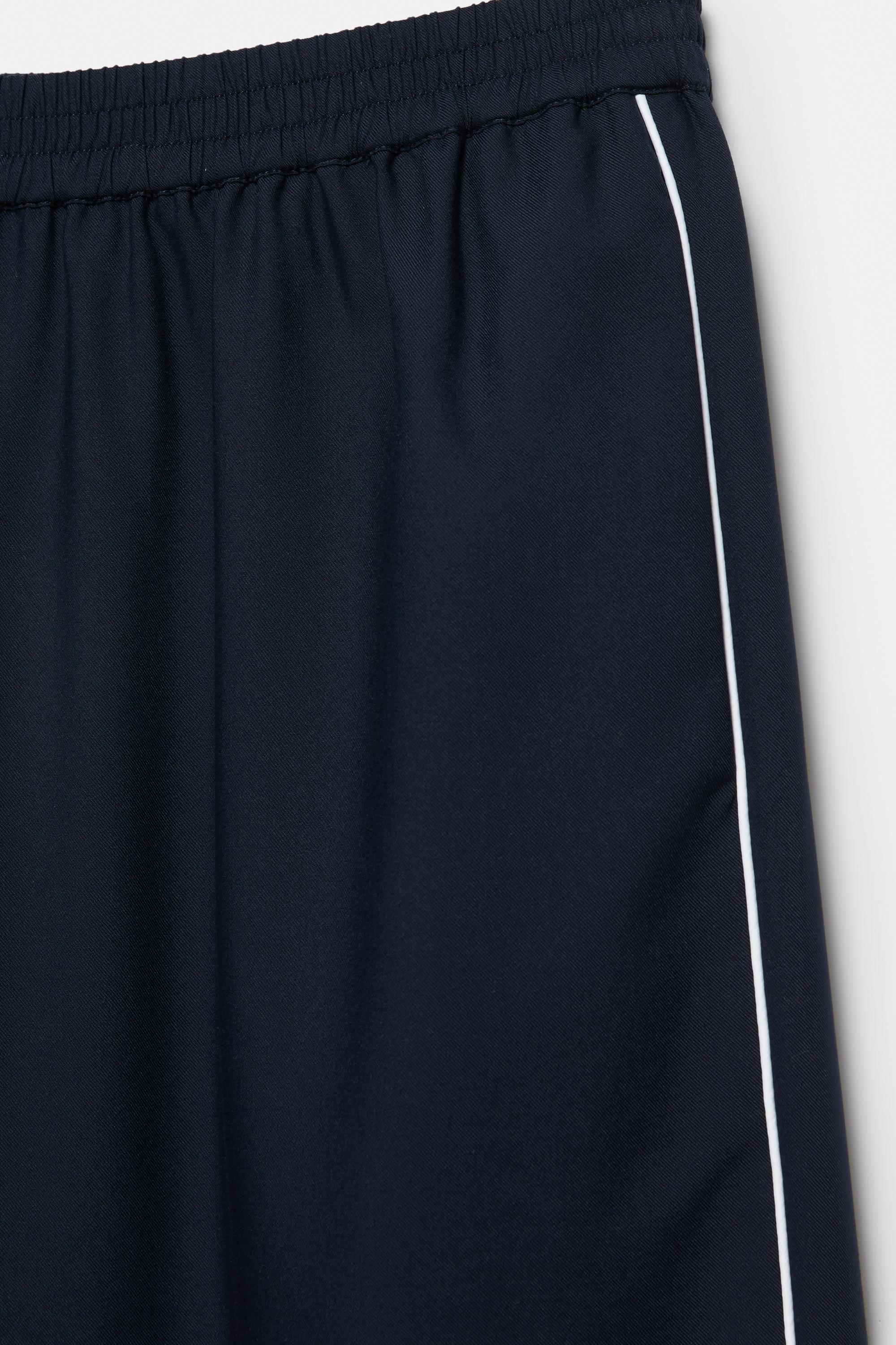 Contrast tracksuit trousers — Navy