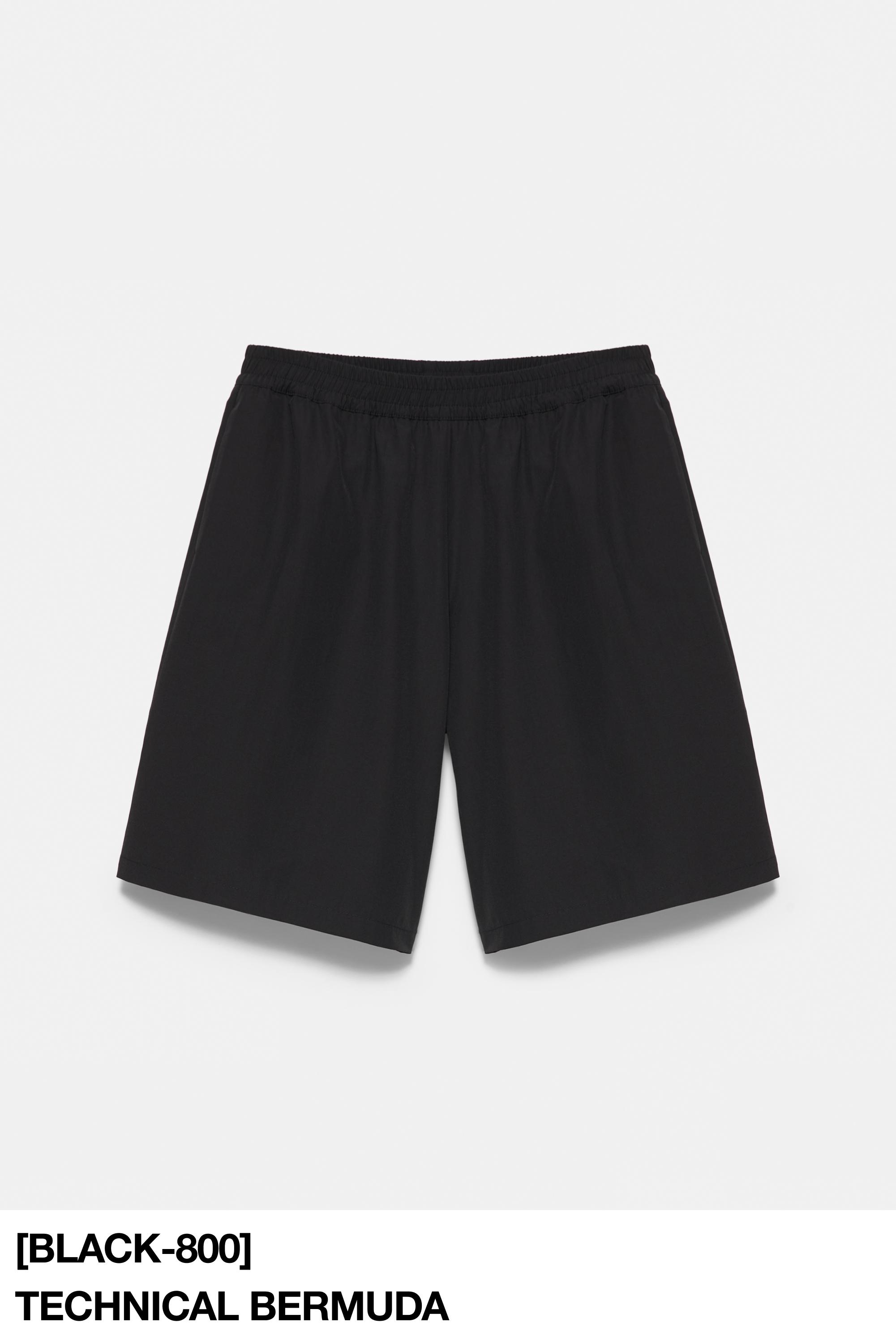 Black Bermuda shorts with elasticated waistband — Black