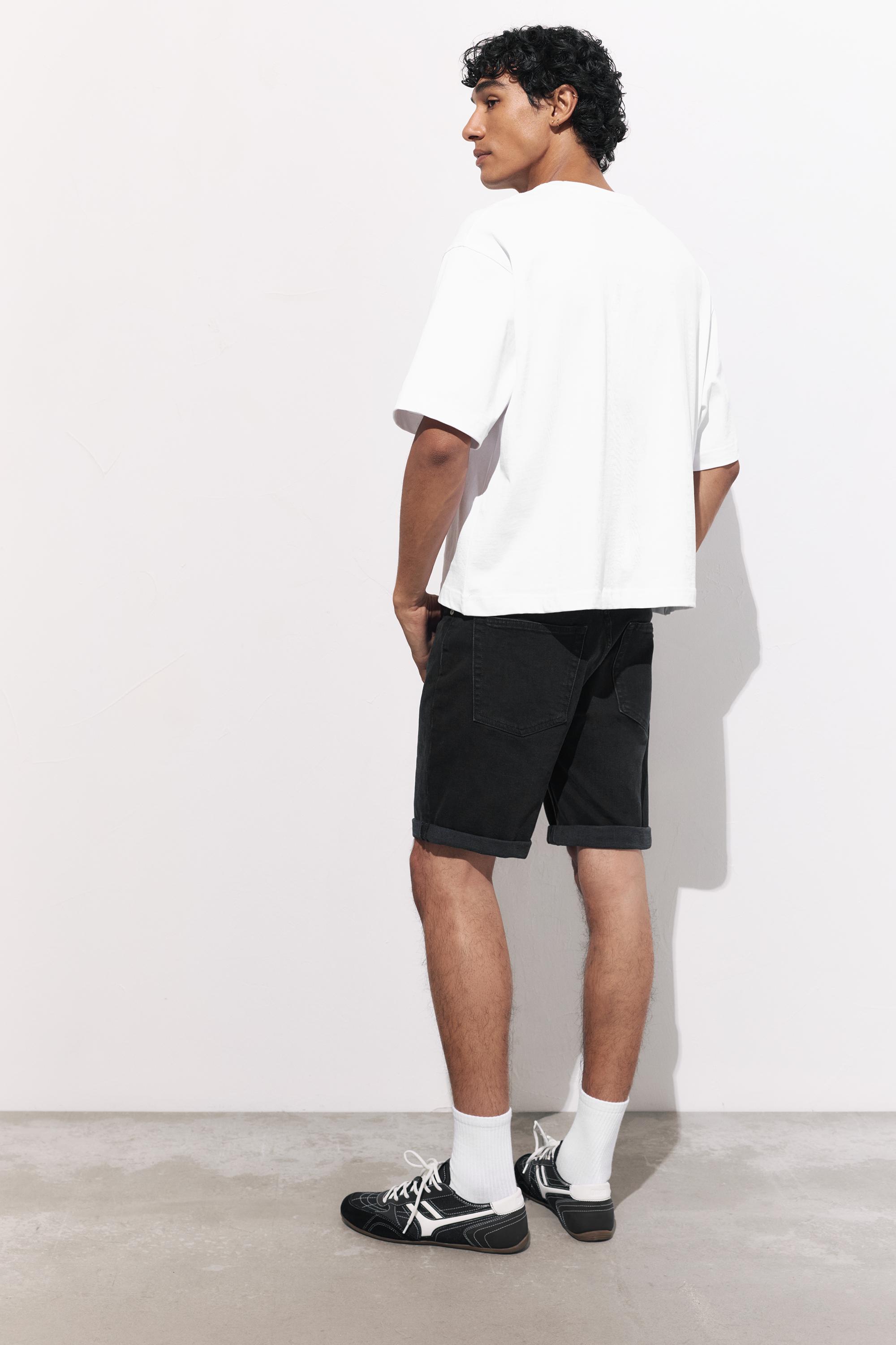Basic slim-fit denim Bermuda shorts — Faded black