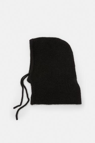 Chunky knit balaclava