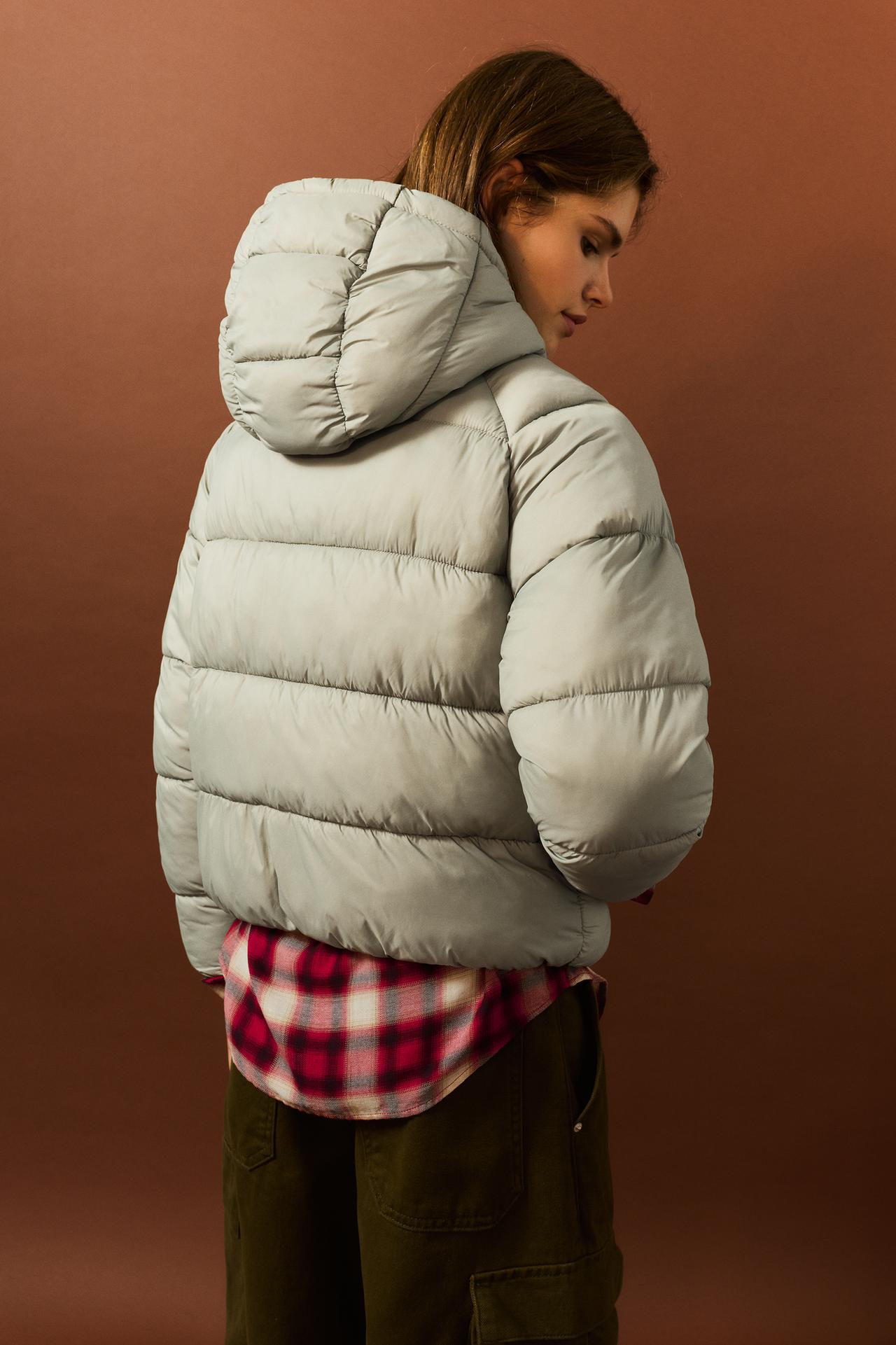 Hooded puffer jacket — Pale khaki