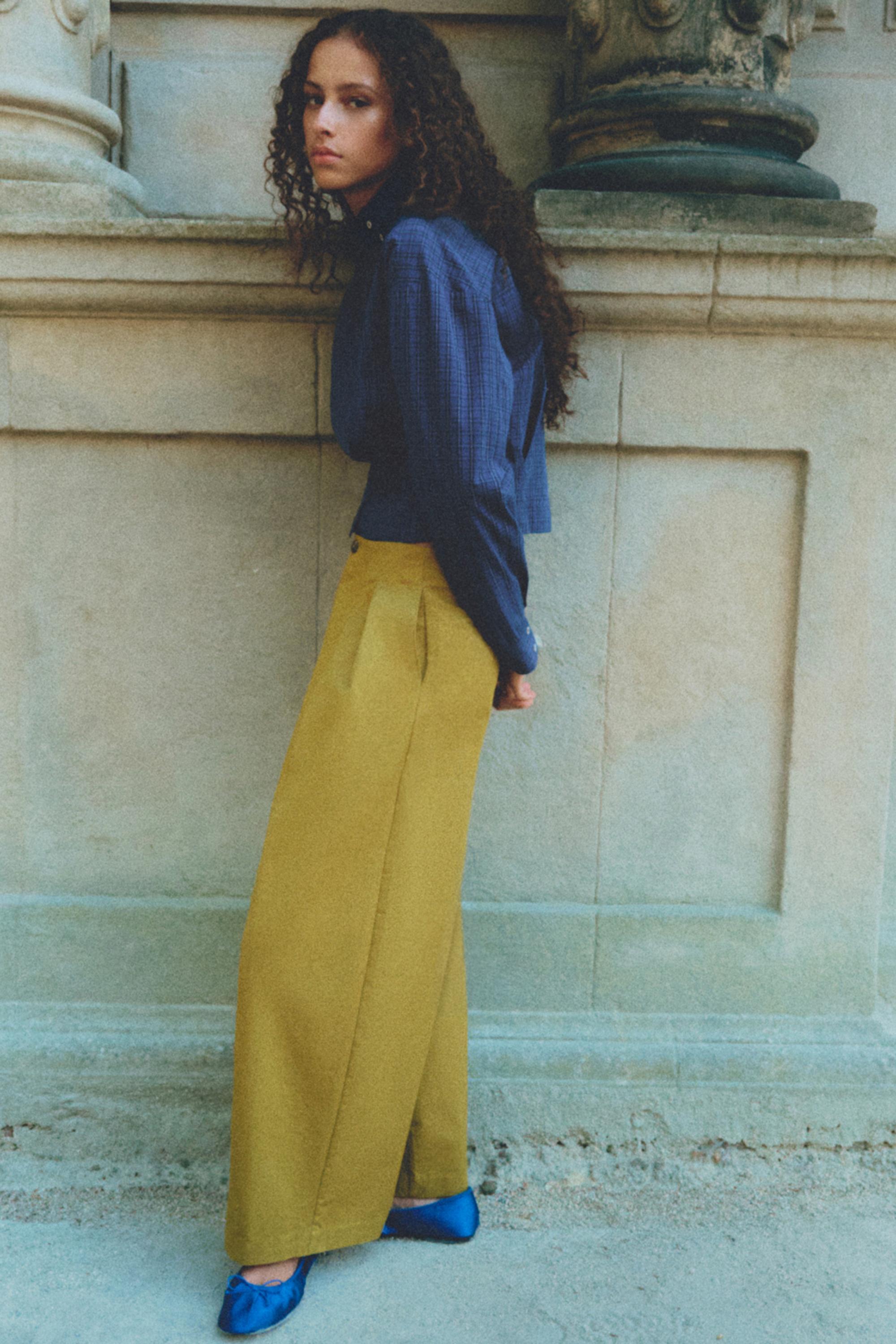 Darted barrel trousers — Olive
