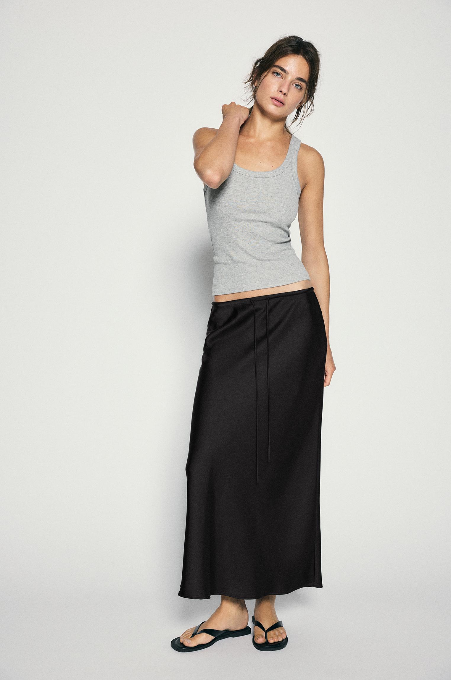 Satin drawstring midi skirt — Black