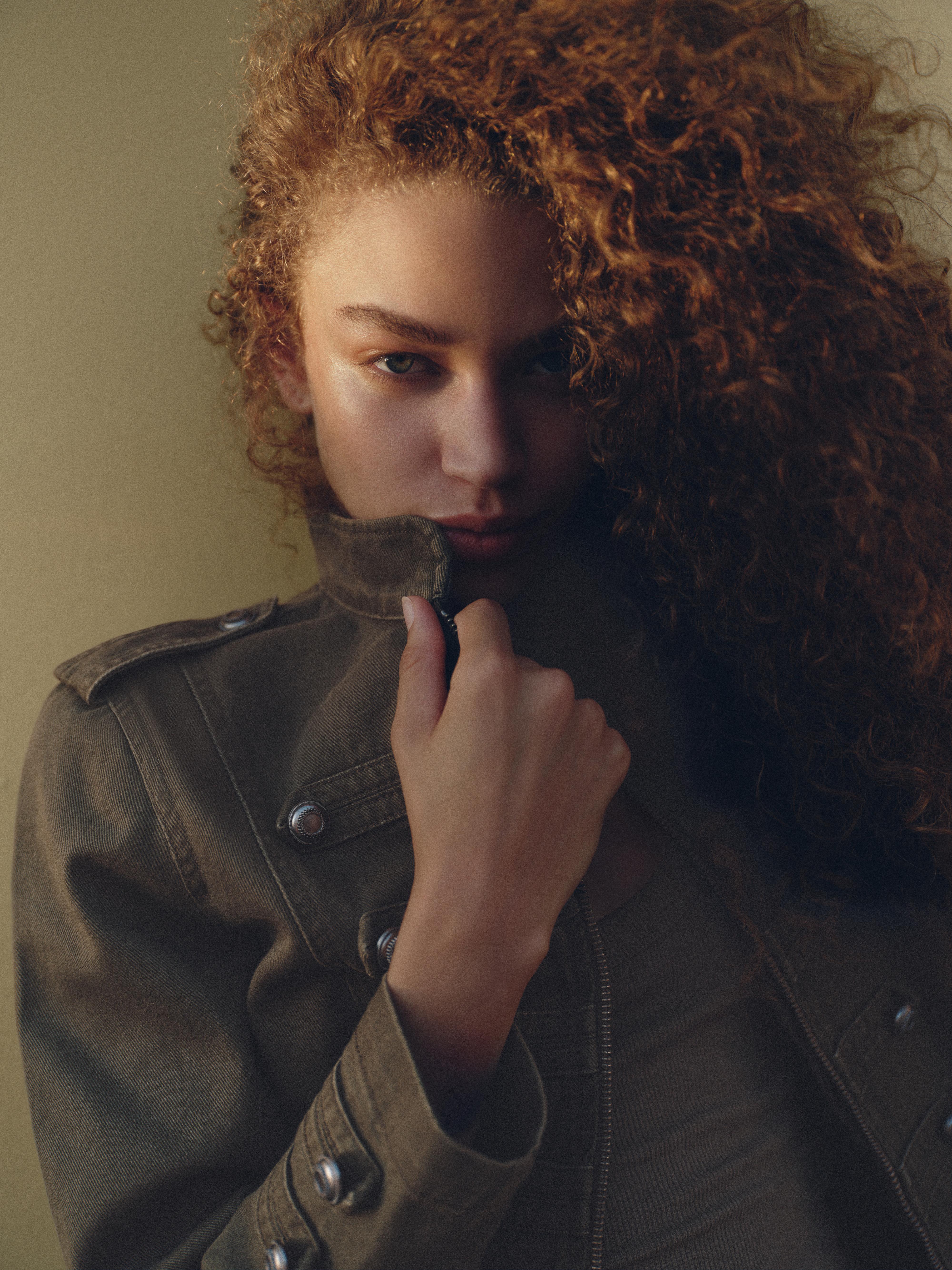 Fitted toggle button jacket — Dark khaki