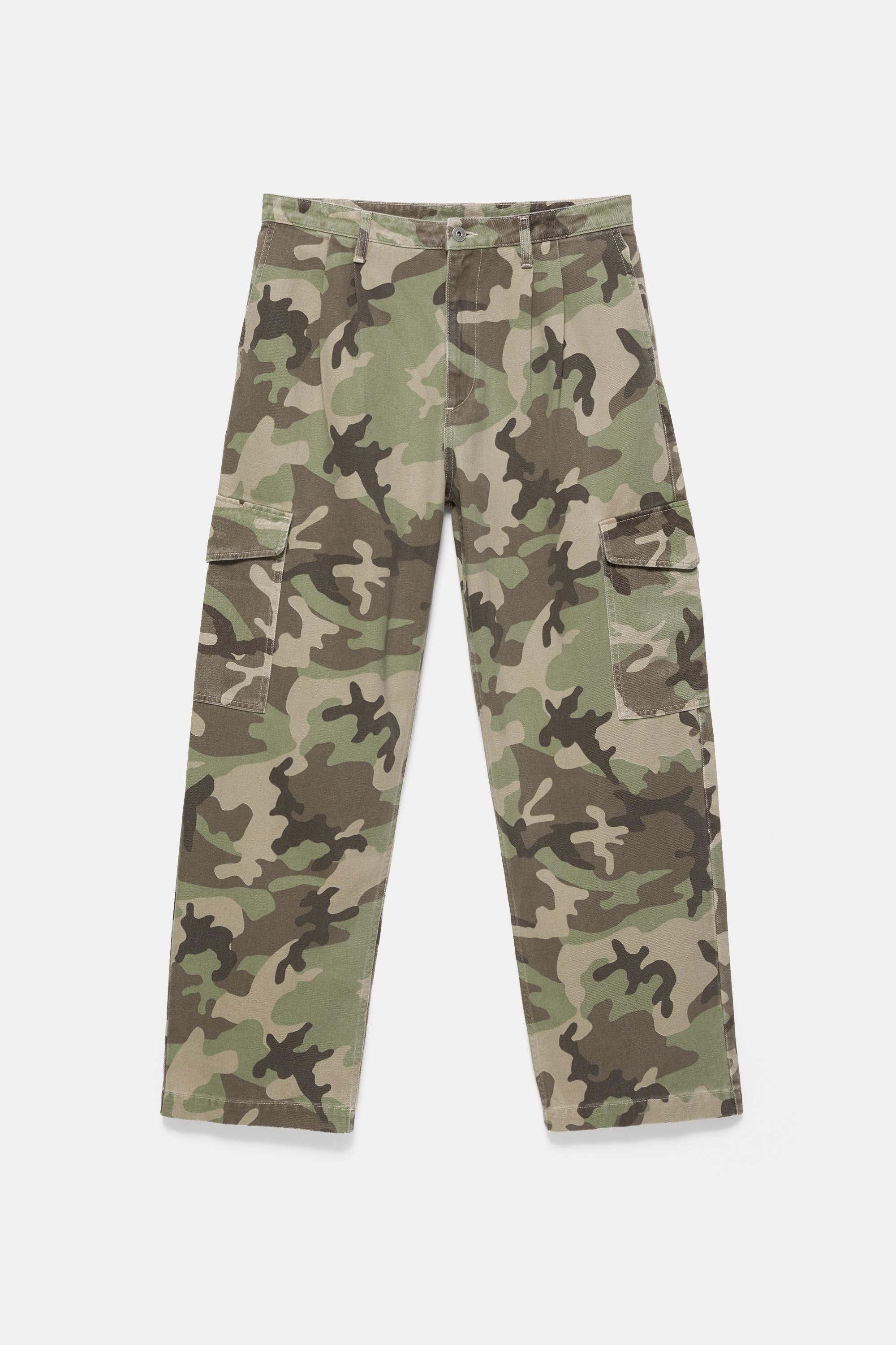 Printed cargo trousers — Khaki