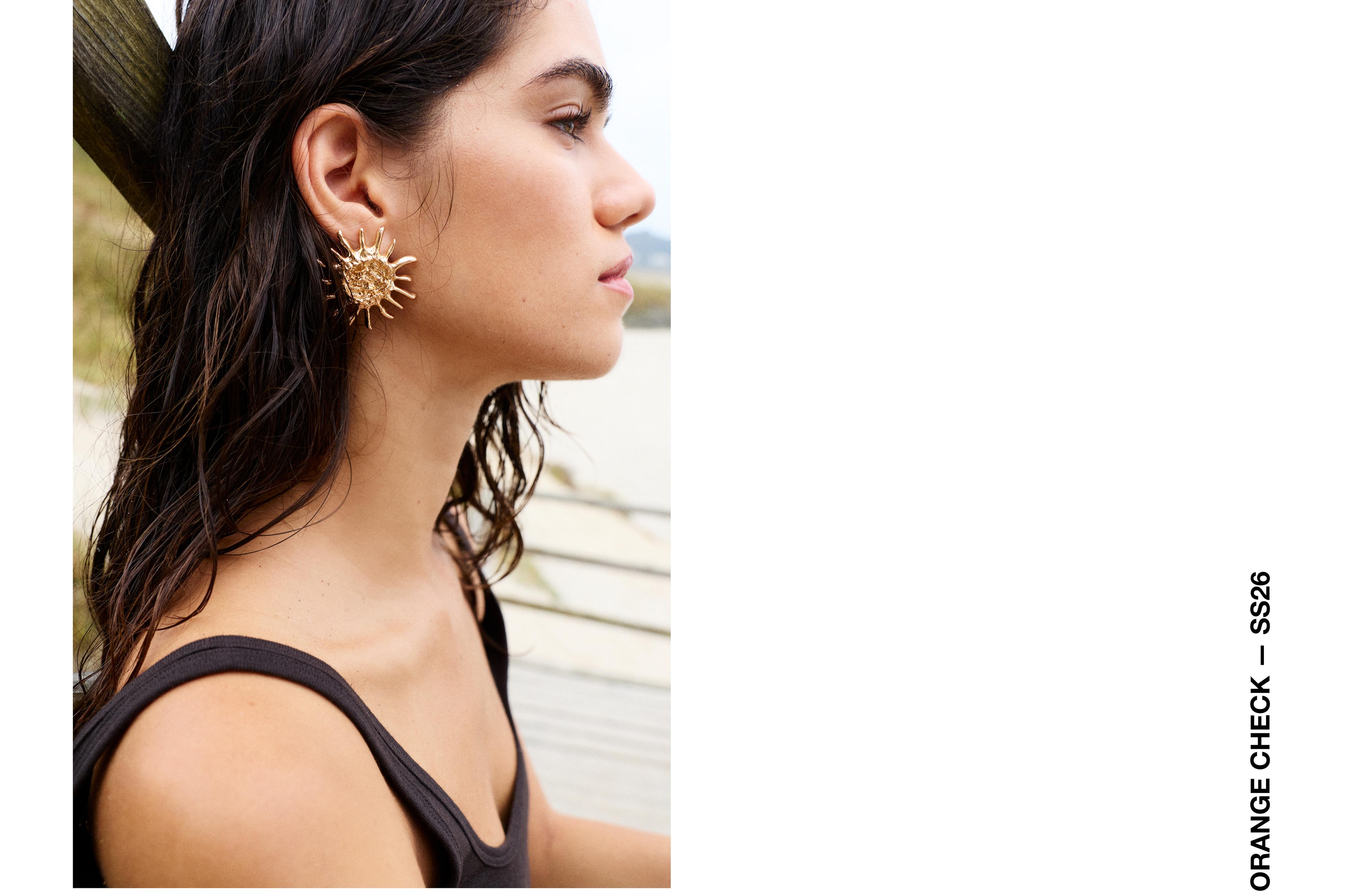 Sun earrings — Gold