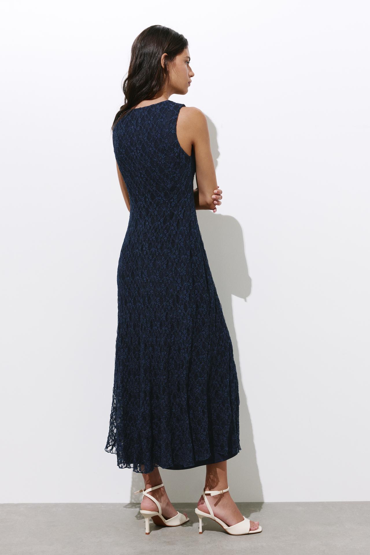 Fitted lace midi dress — Navy
