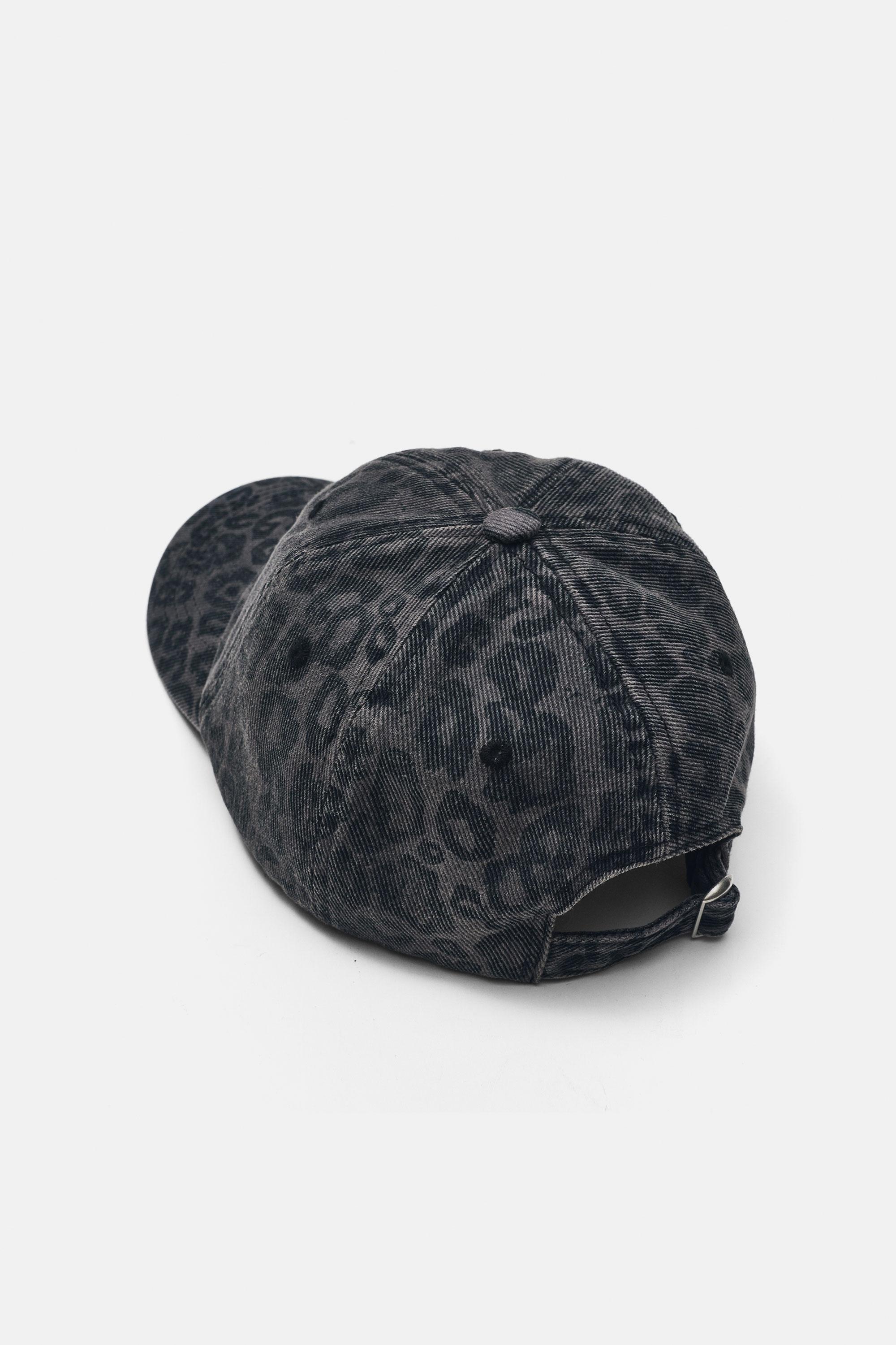 Leopard print cap — Anthracite grey