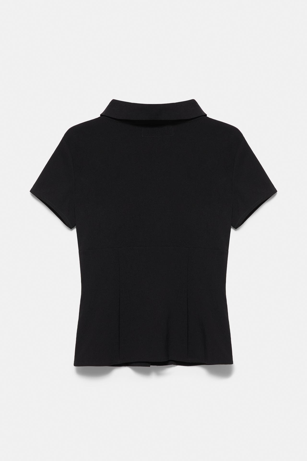 Short sleeve cut-out top — Black