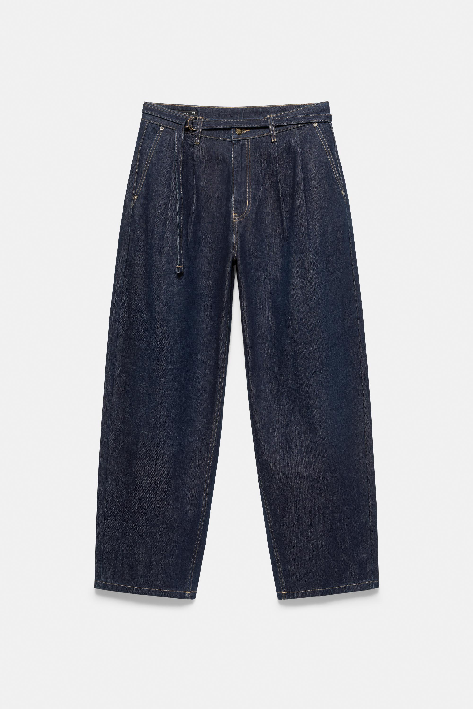 Relaxed fit jeans with darts and belt — Navy