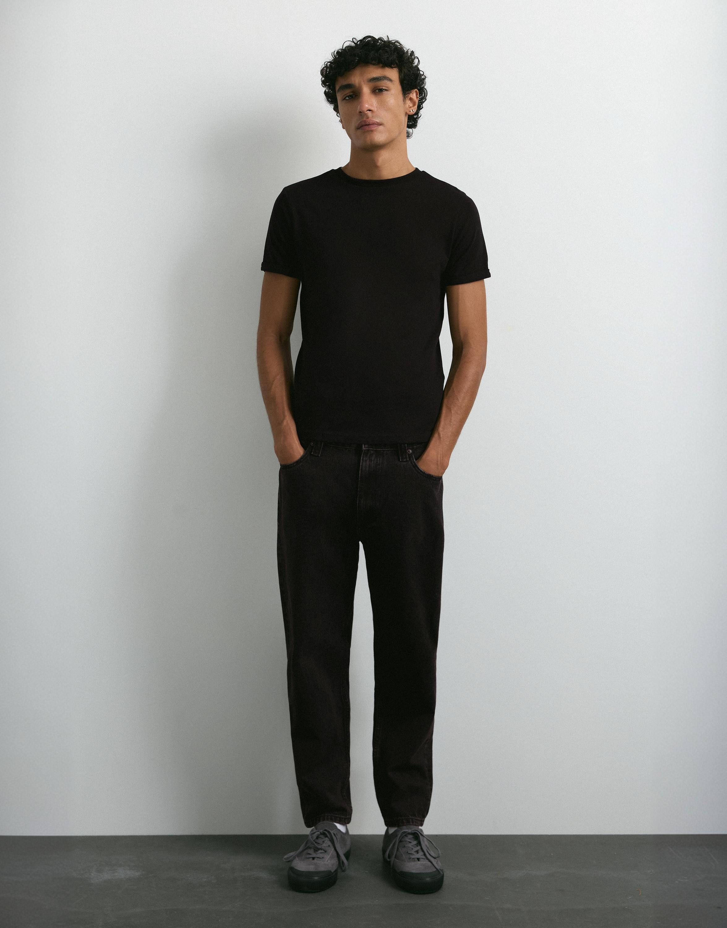 Standard jeans — Faded black