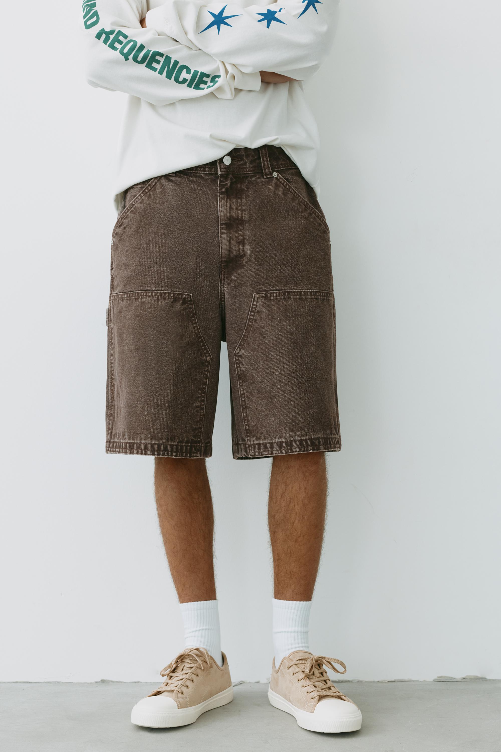 Relaxed fit carpenter Bermuda shorts — Brown