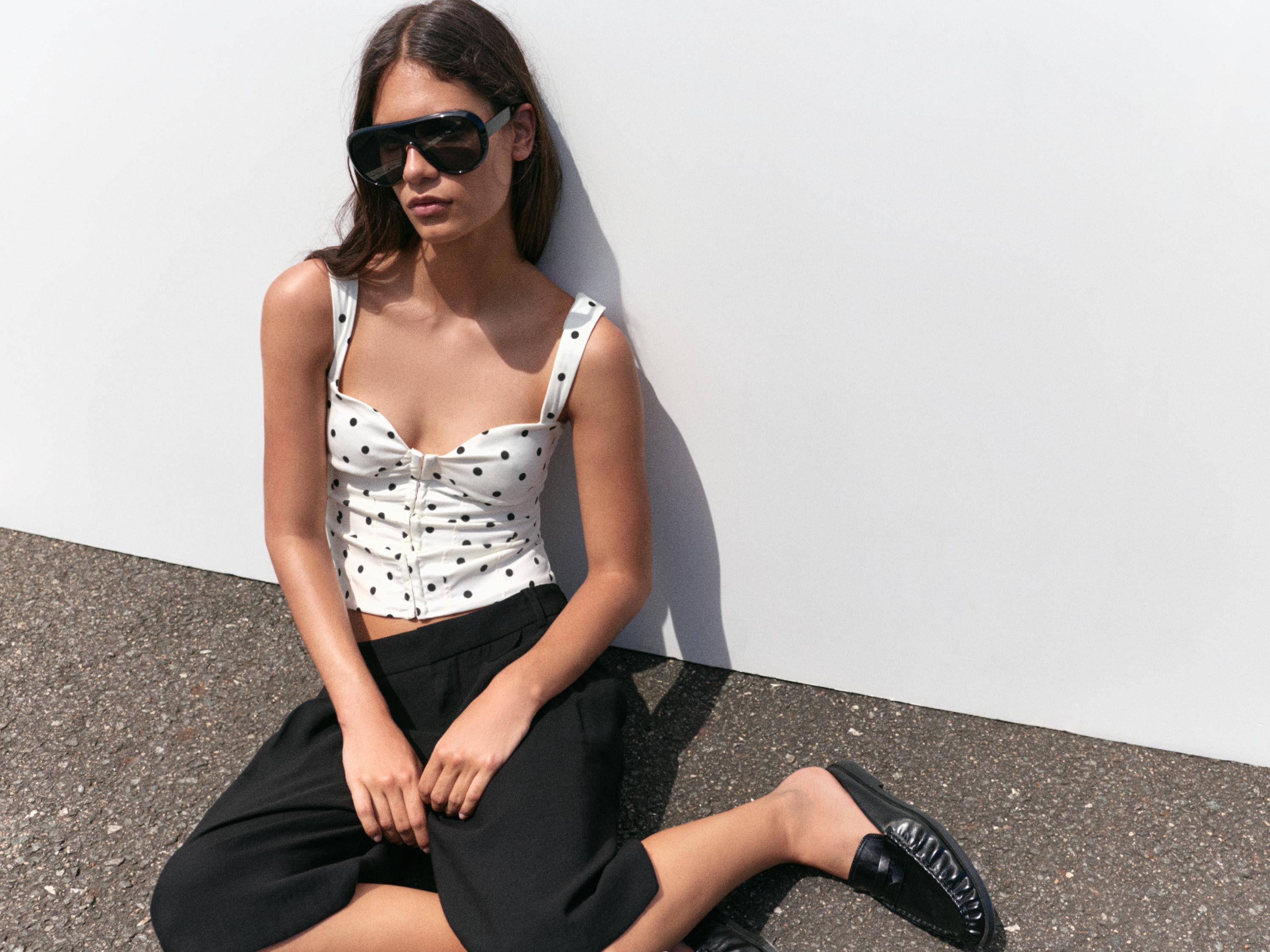 Strappy corsetry-inspired top — Print 1