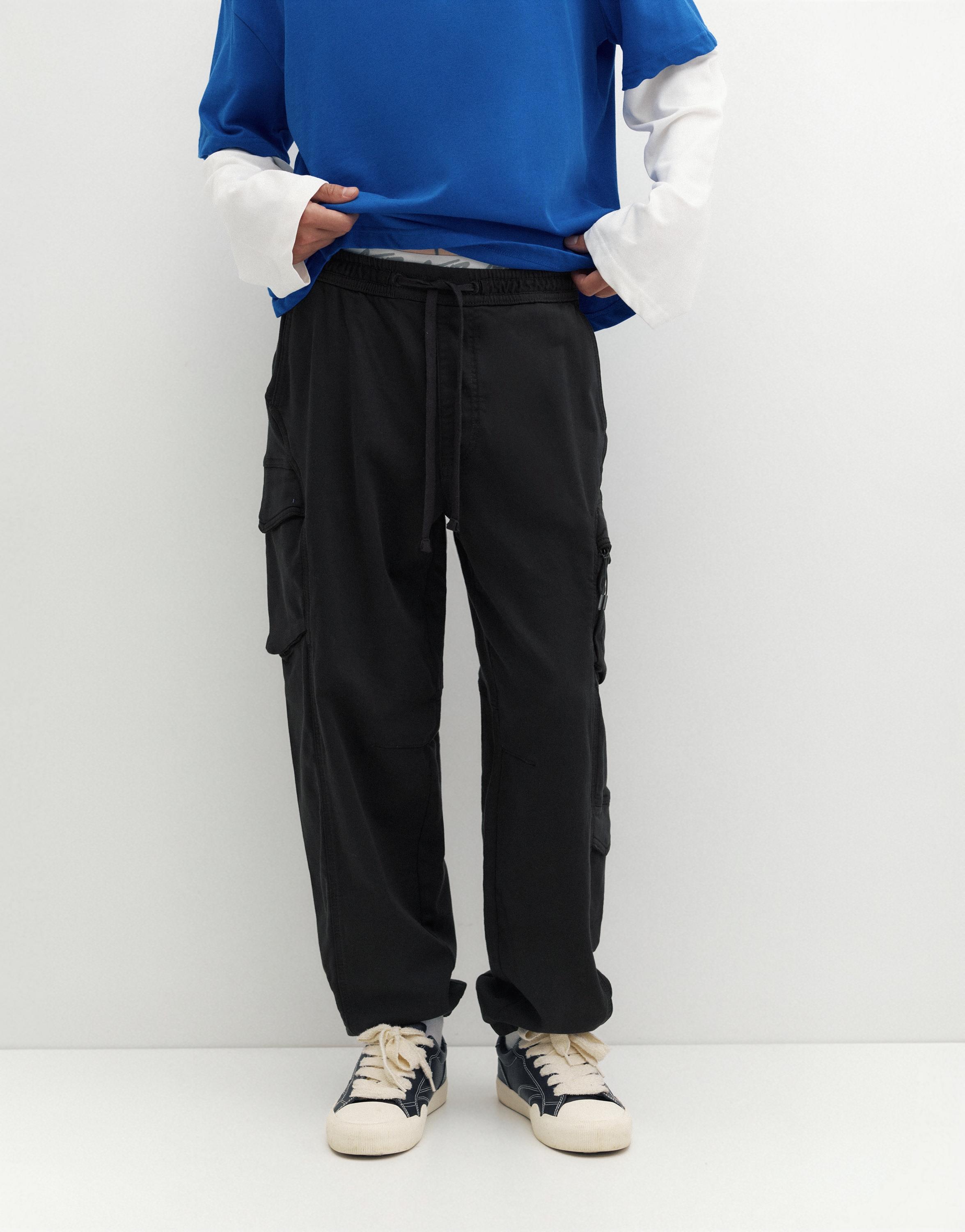 Multi-pocket joggers — Black