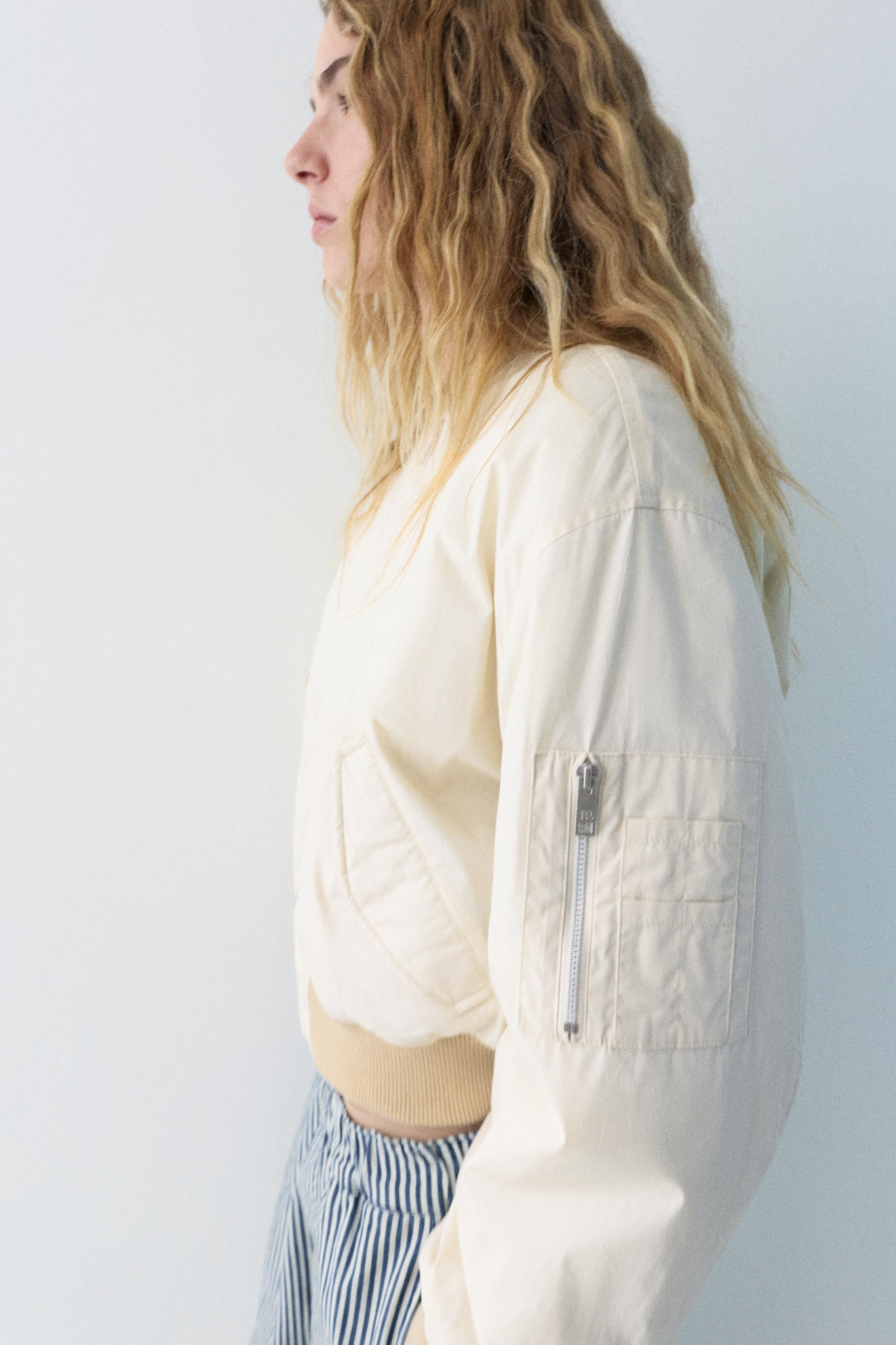 Bomber jacket — Vanilla