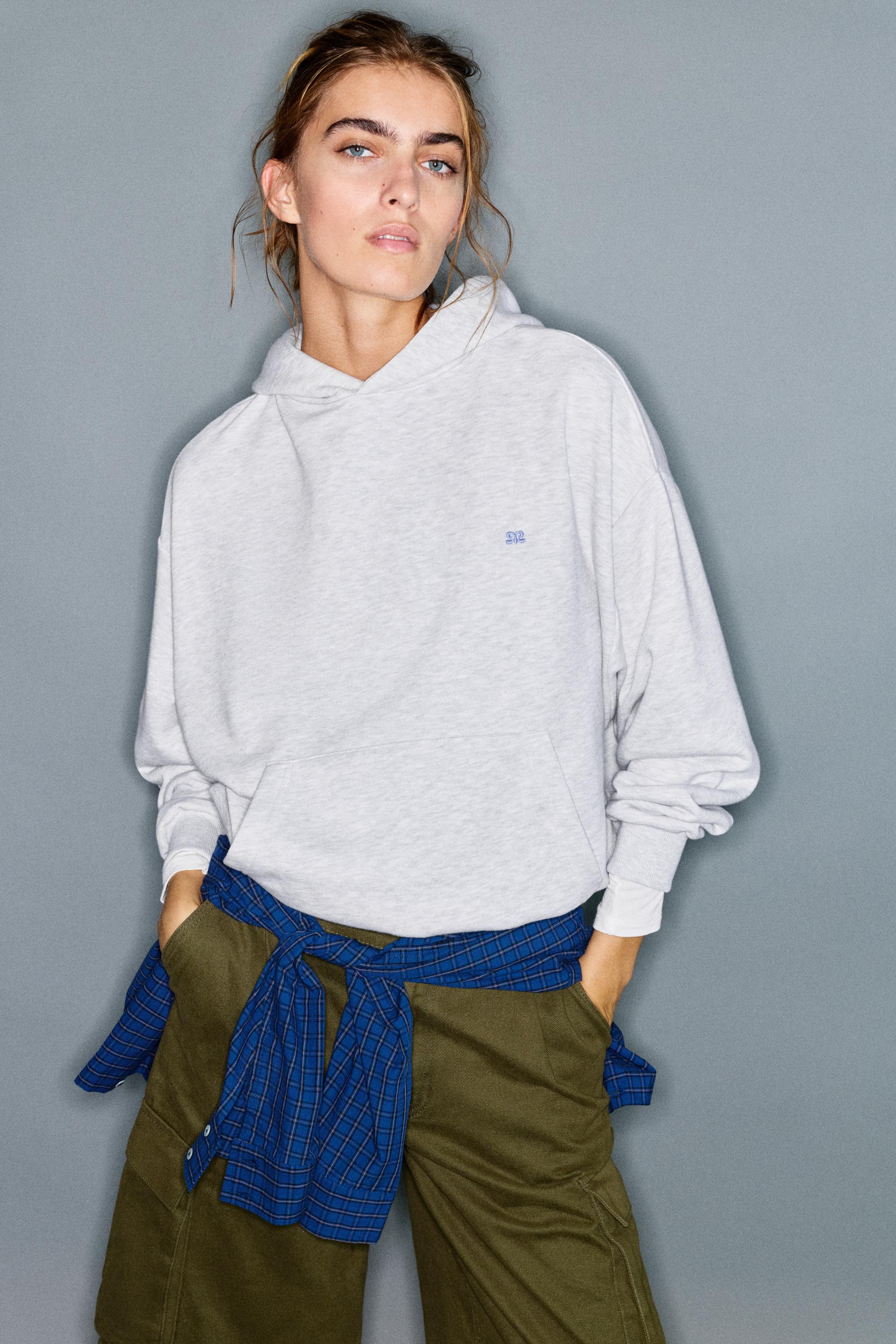 Sudadera capucha logo