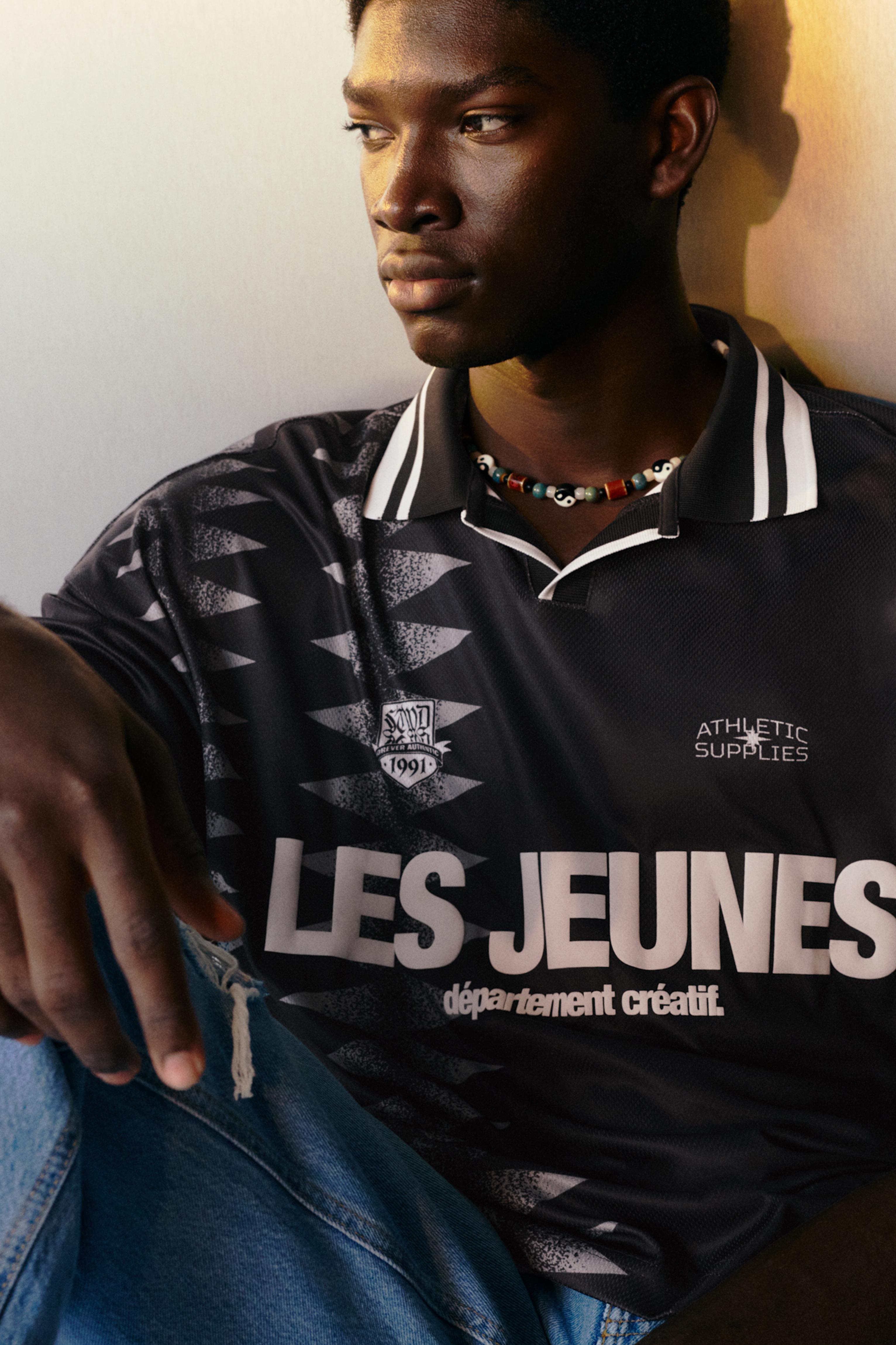 Les Jeunes T-shirt — Black