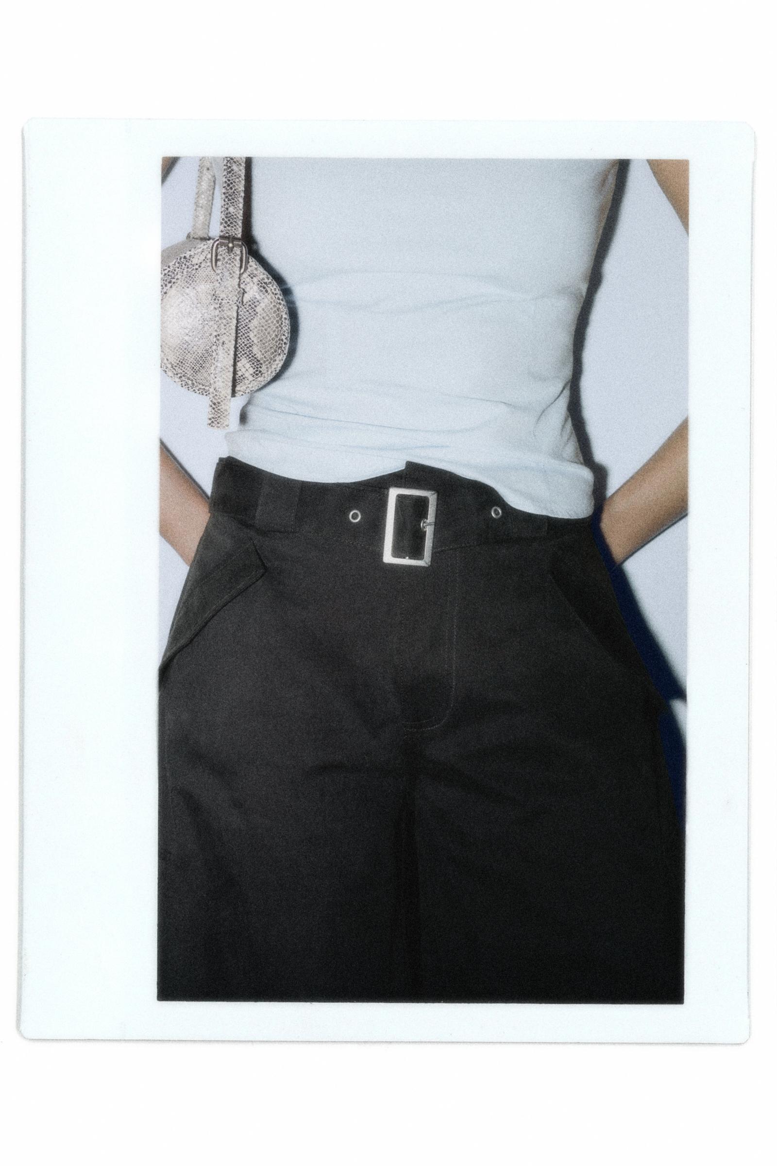 Belted cargo trousers — Faded black
