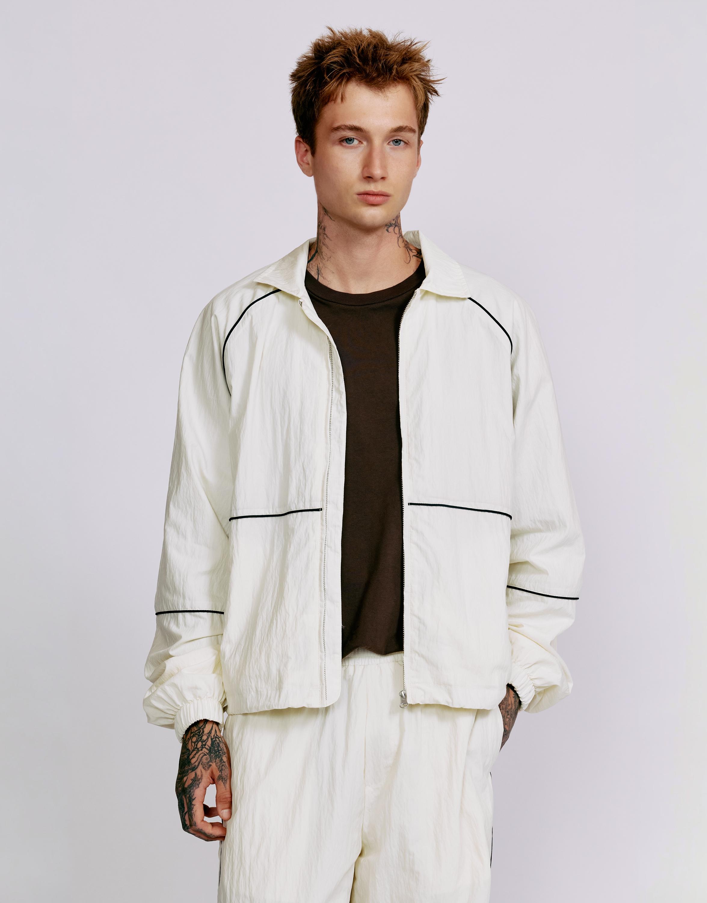 Lightweight contrast stitch jacket — Off white