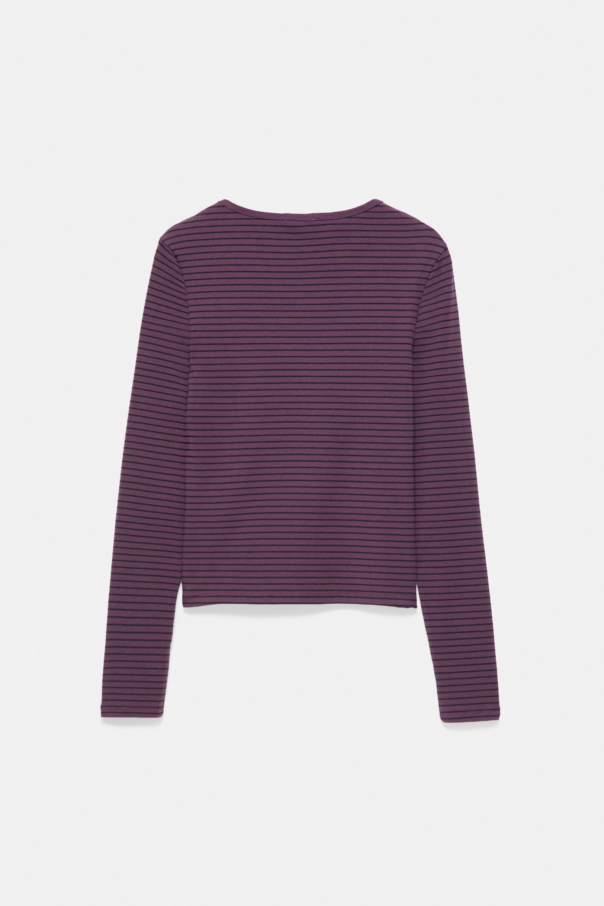 Fitted long sleeve T-shirt — Striped