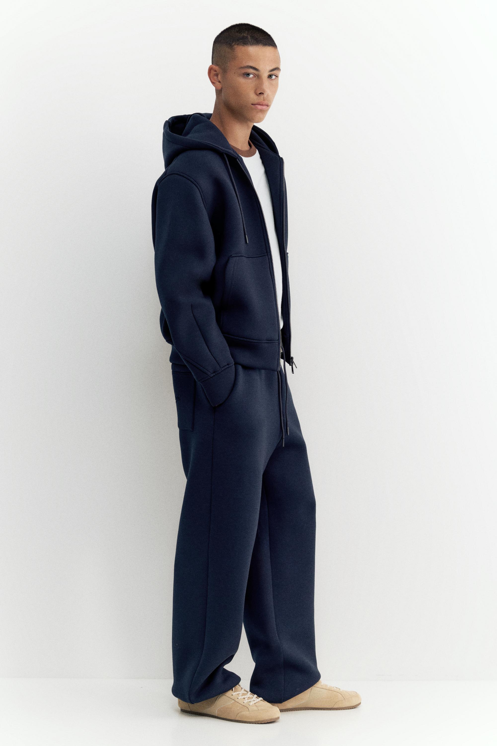 Neoprene-effect baggy trousers — Navy