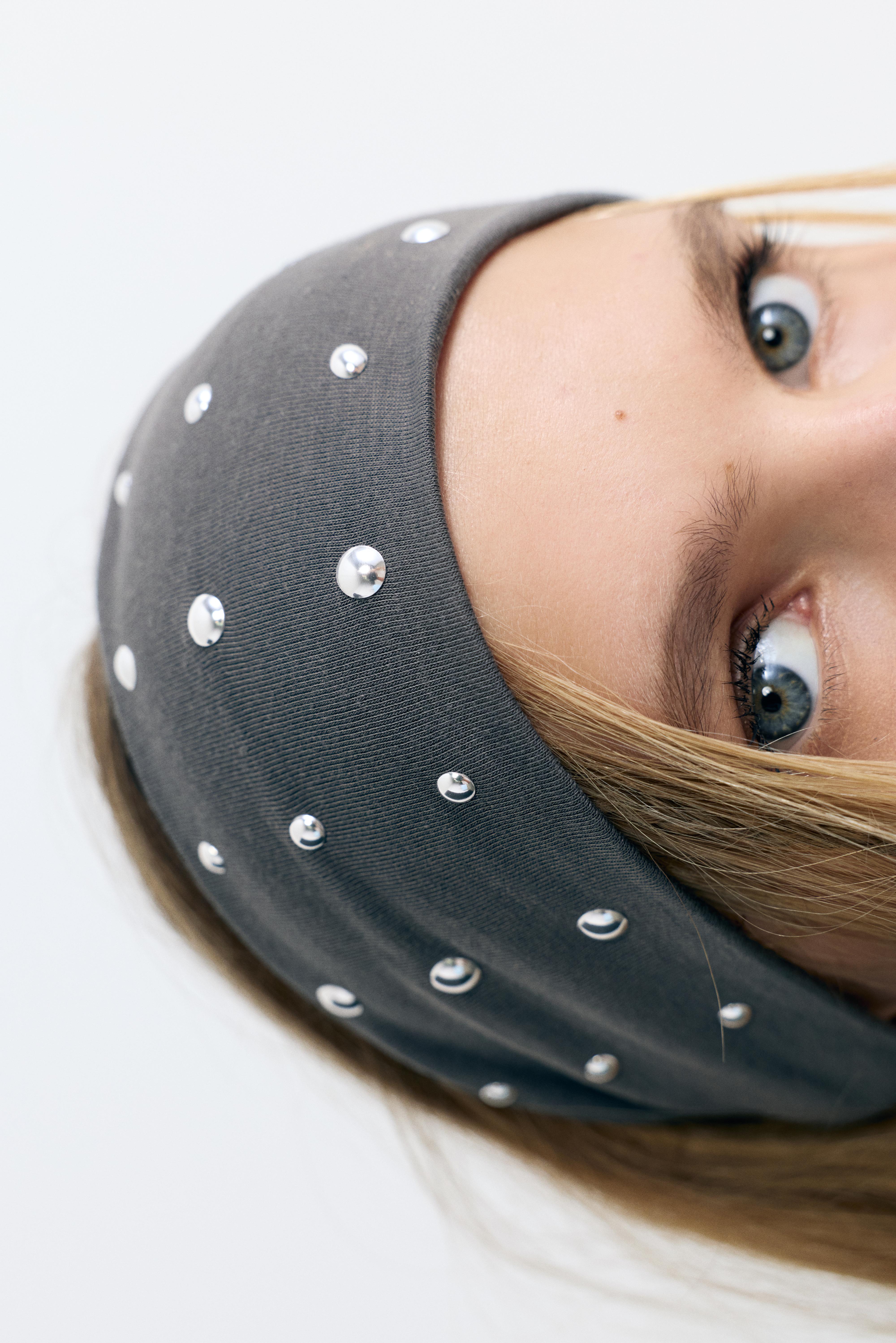 Studded stretch headband — Grey