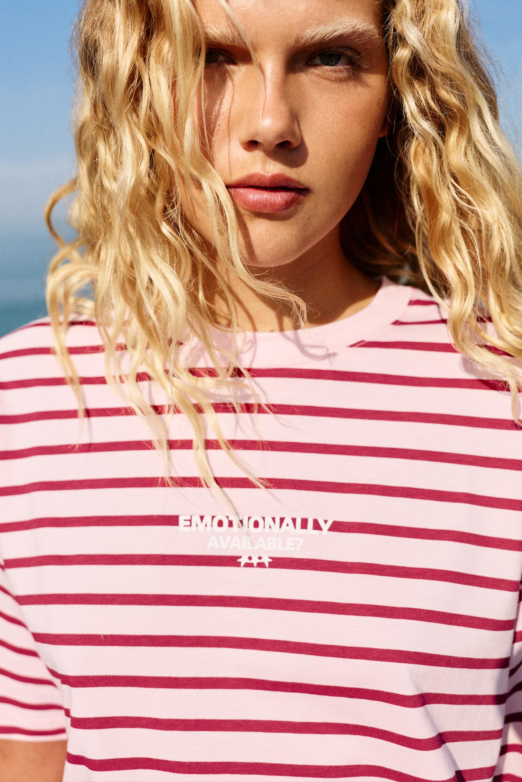 Oversize striped T-shirt — Maroon