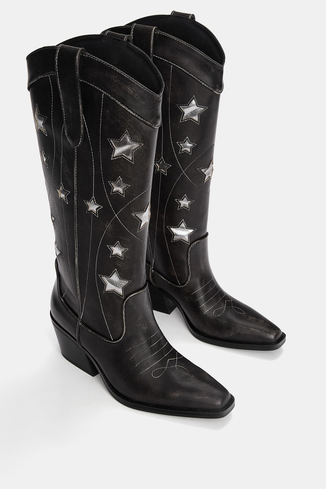 Stiefel im Cowboylook mit Sternen - PULL&BEAR