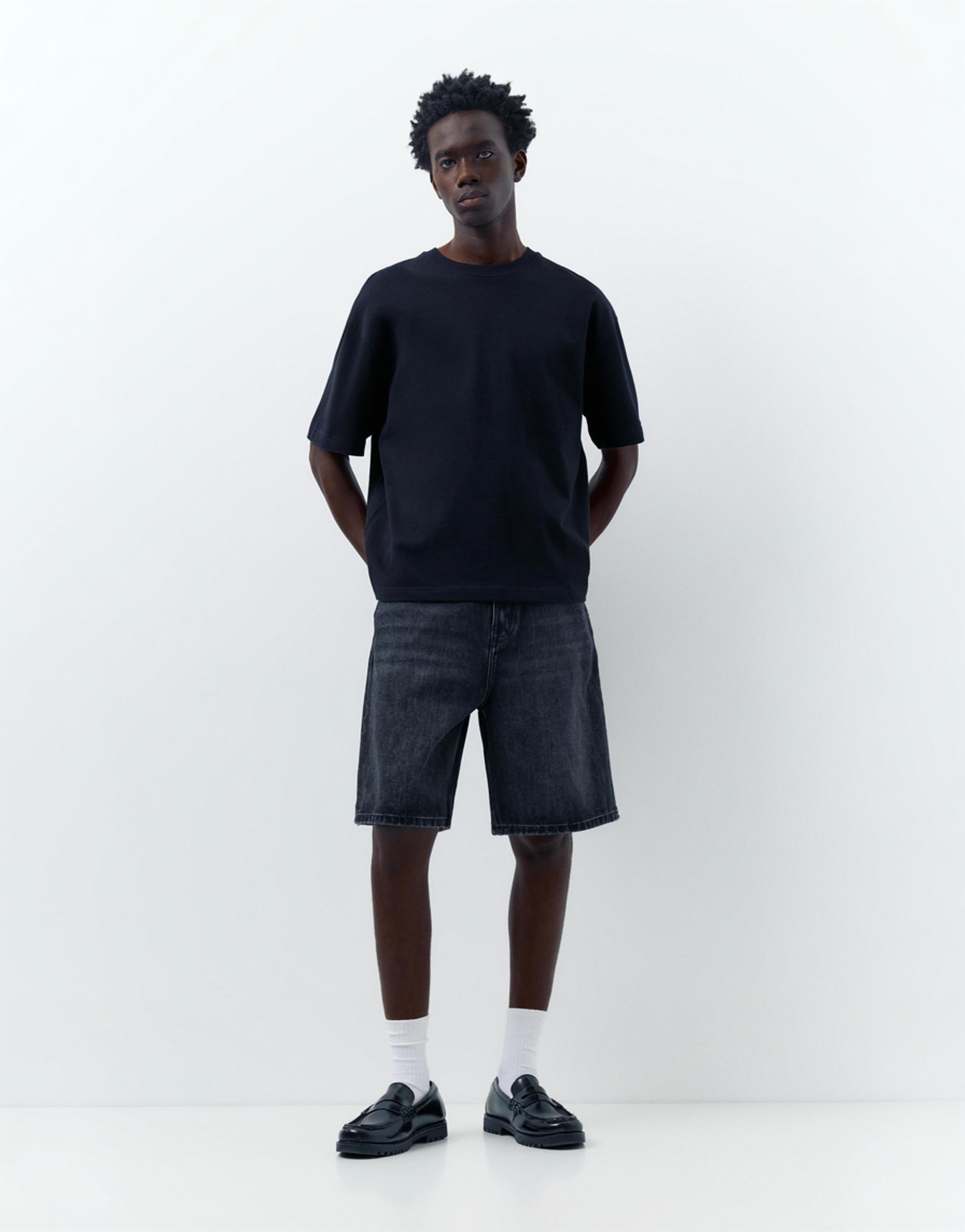 Baggy relaxed fit denim Bermuda shorts — Faded black