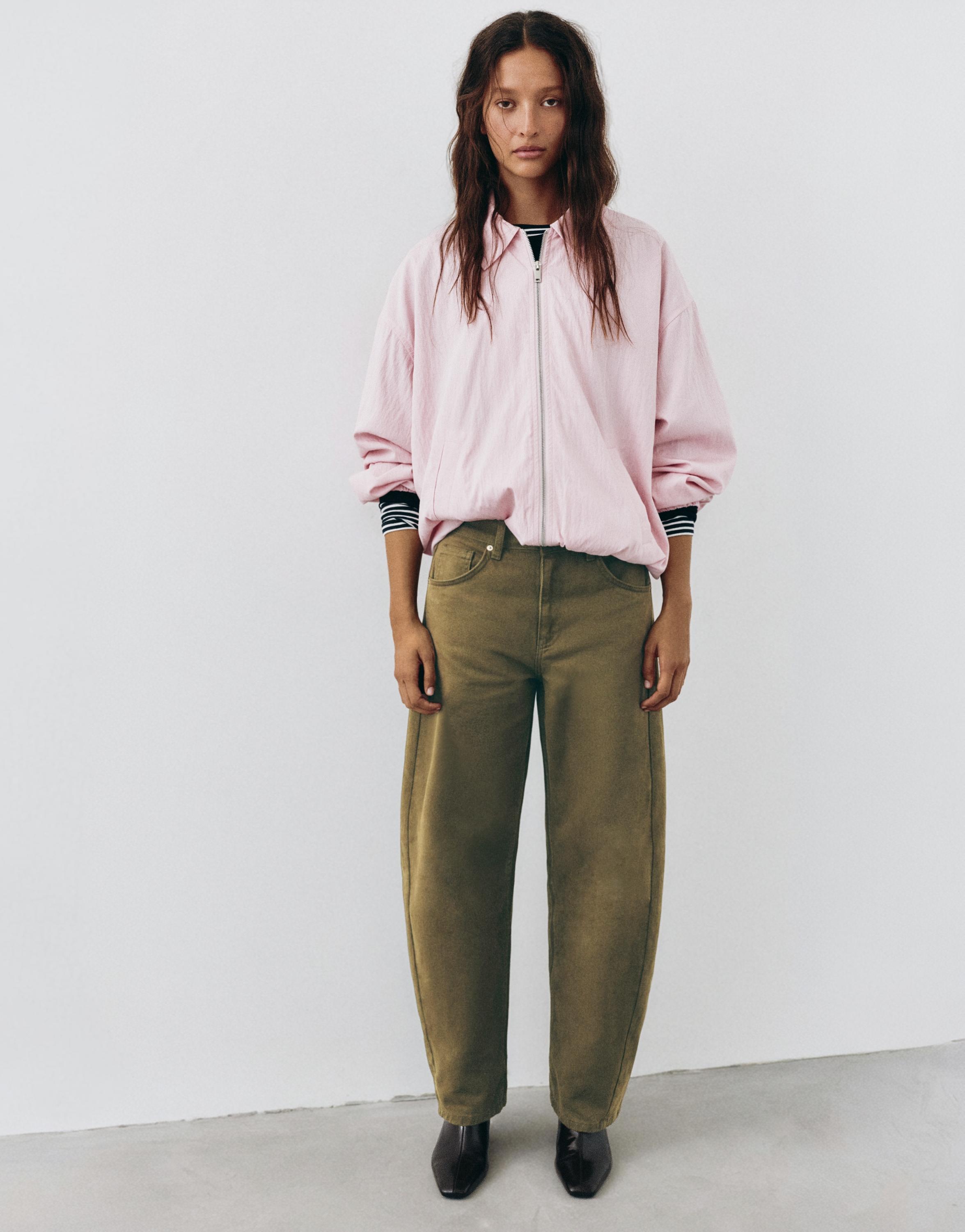 Low-rise barrel jeans — Khaki