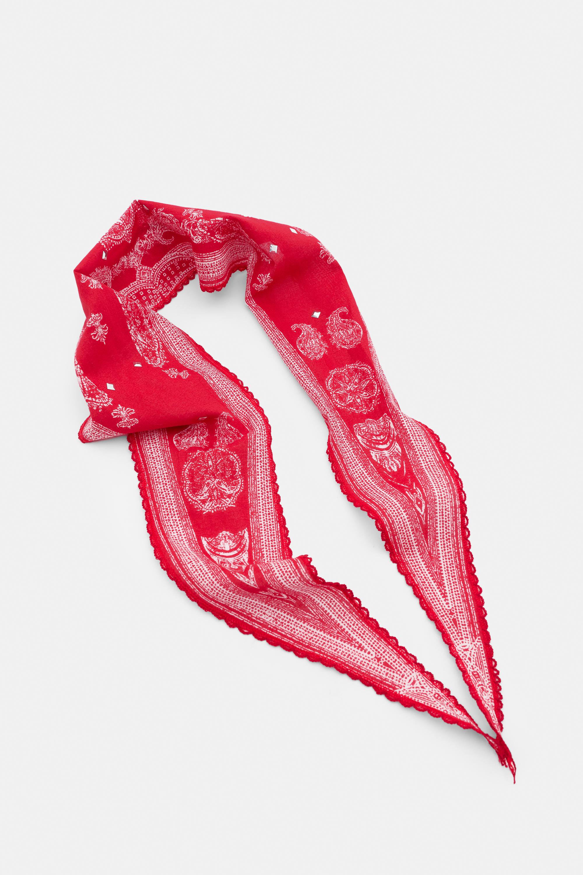 Zımba detaylı bandana