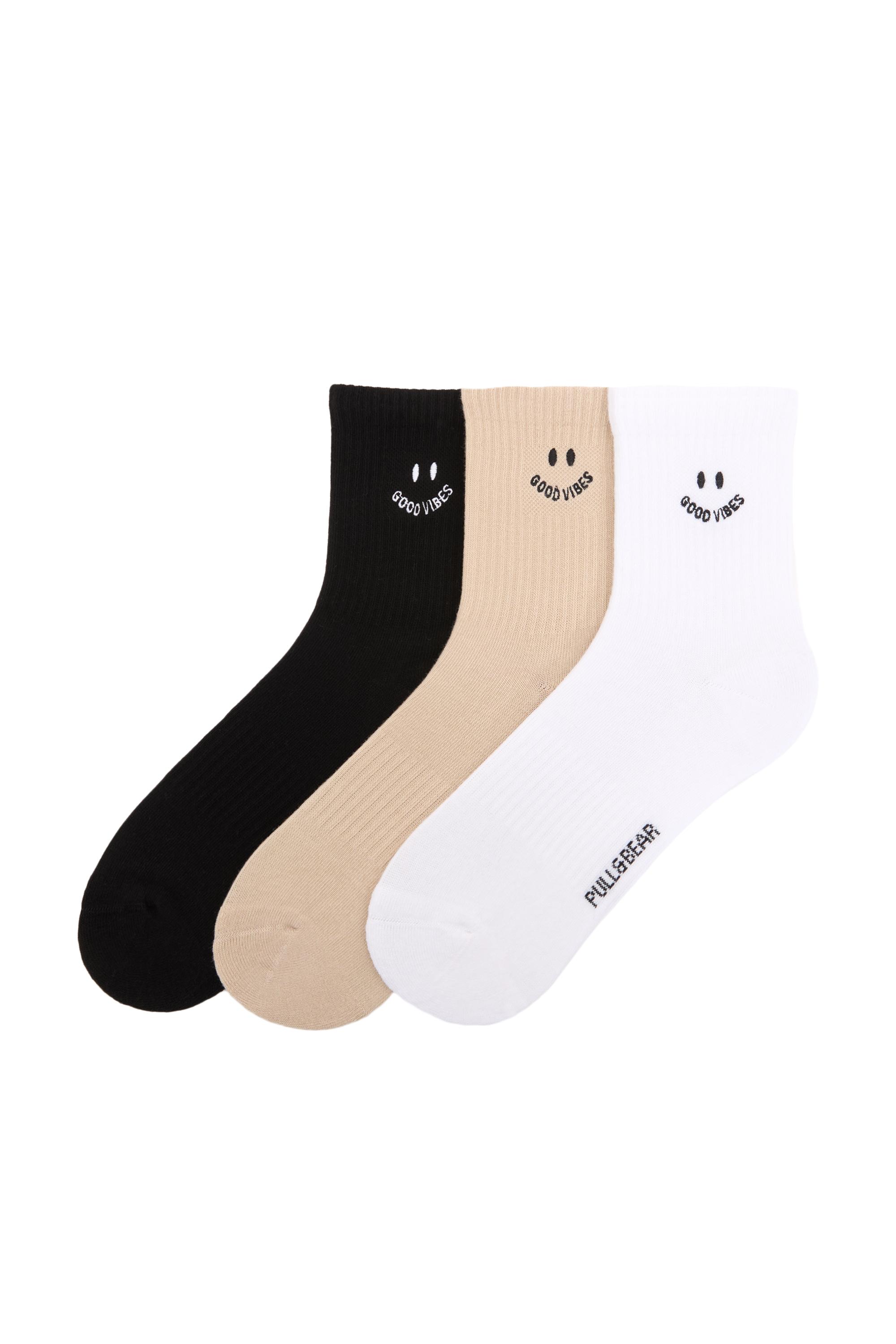 3 çift gülen suratlı çorap paketi
