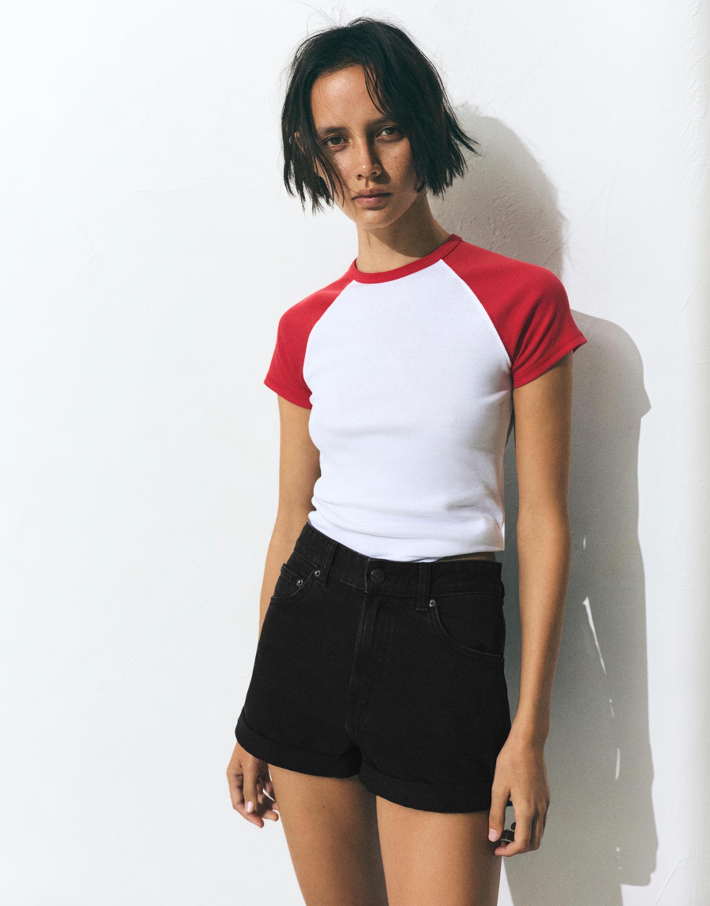 Denim mom fit shorts with turn-up hems — Black