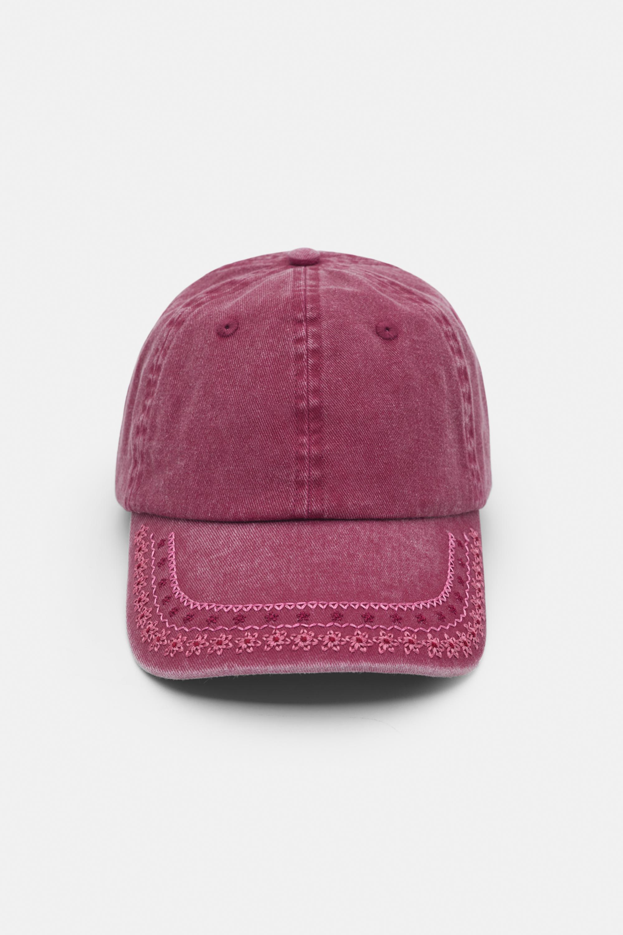 Cappellino Ricamato