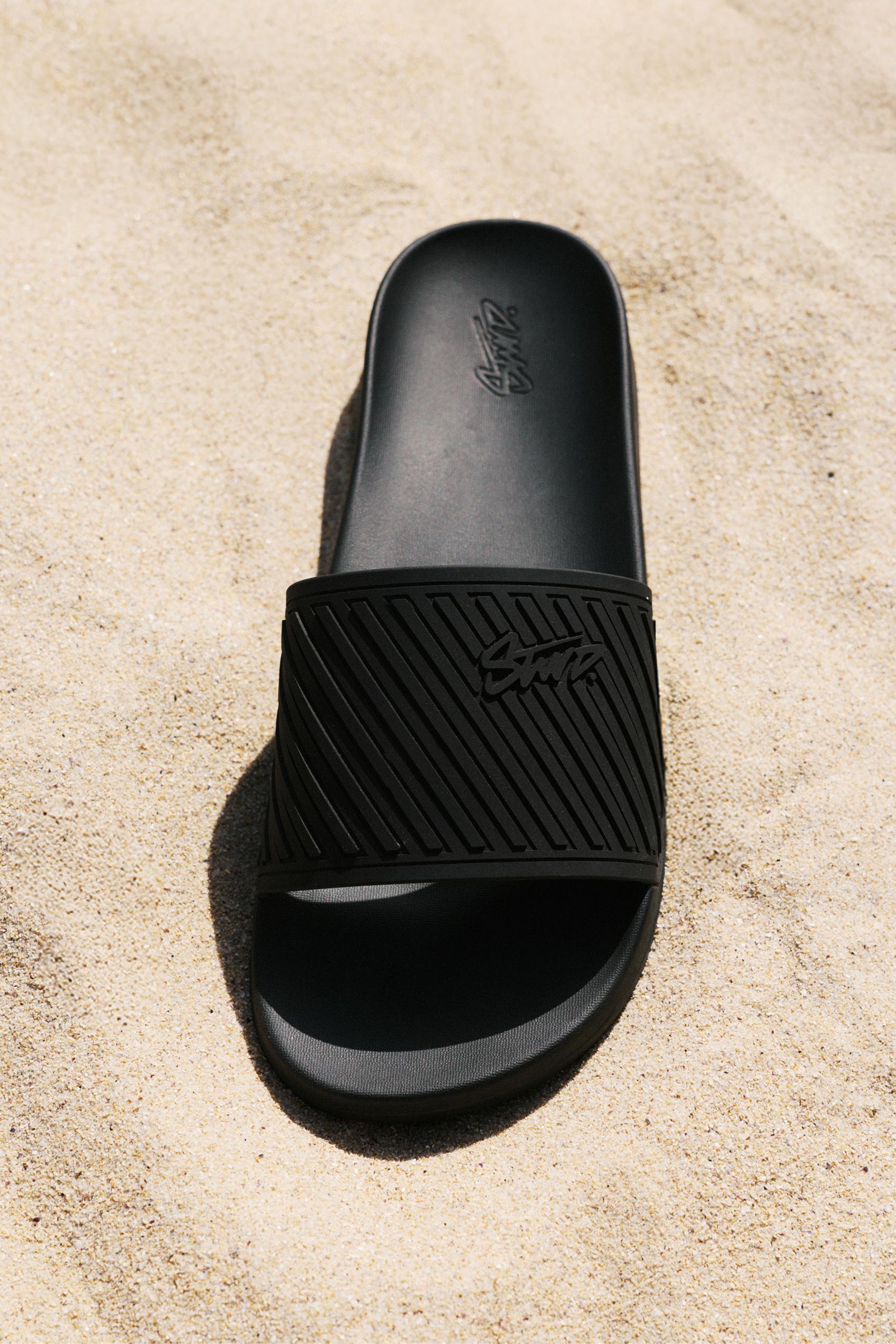 STWD rubberised sandals — Black