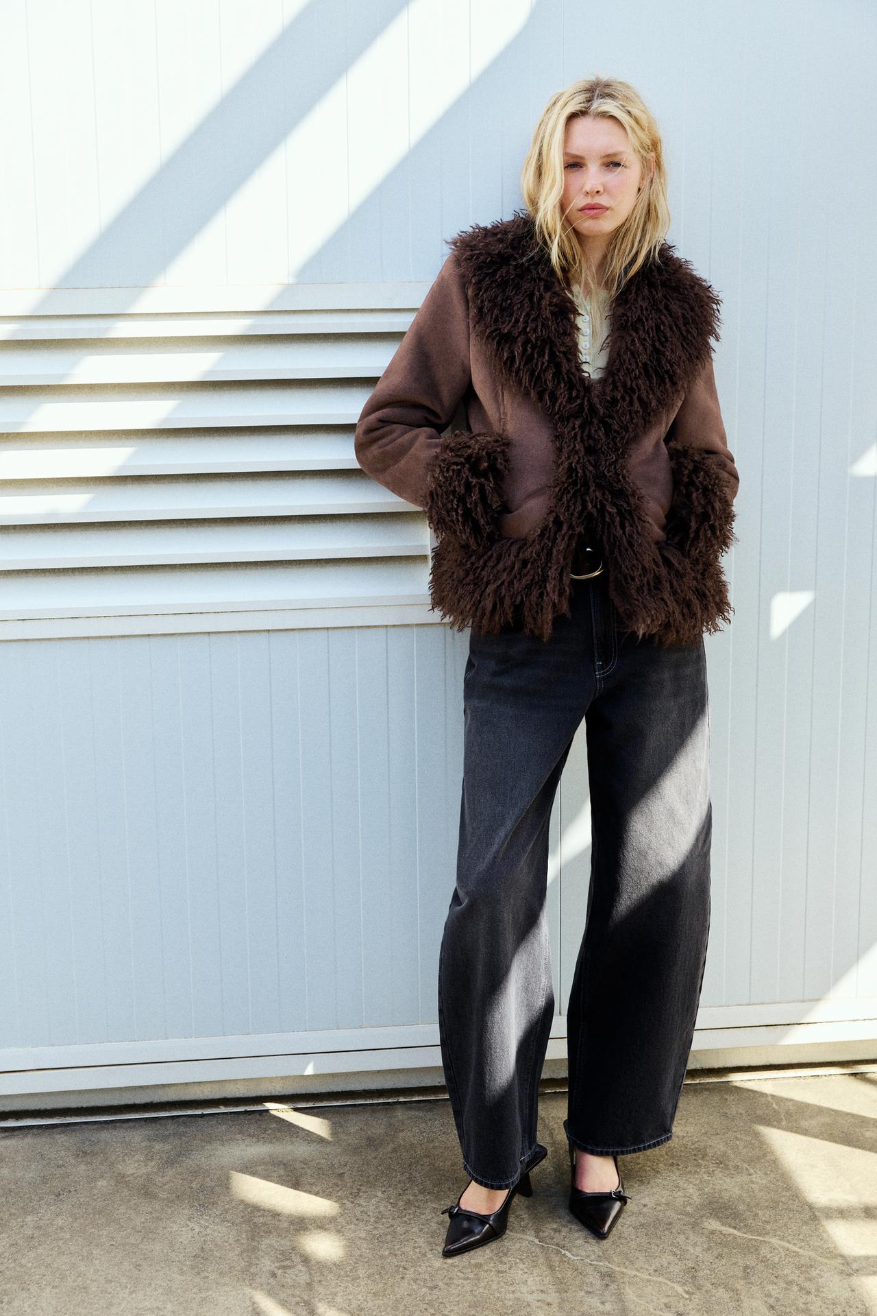 Fitted faux suede jacket — Brown