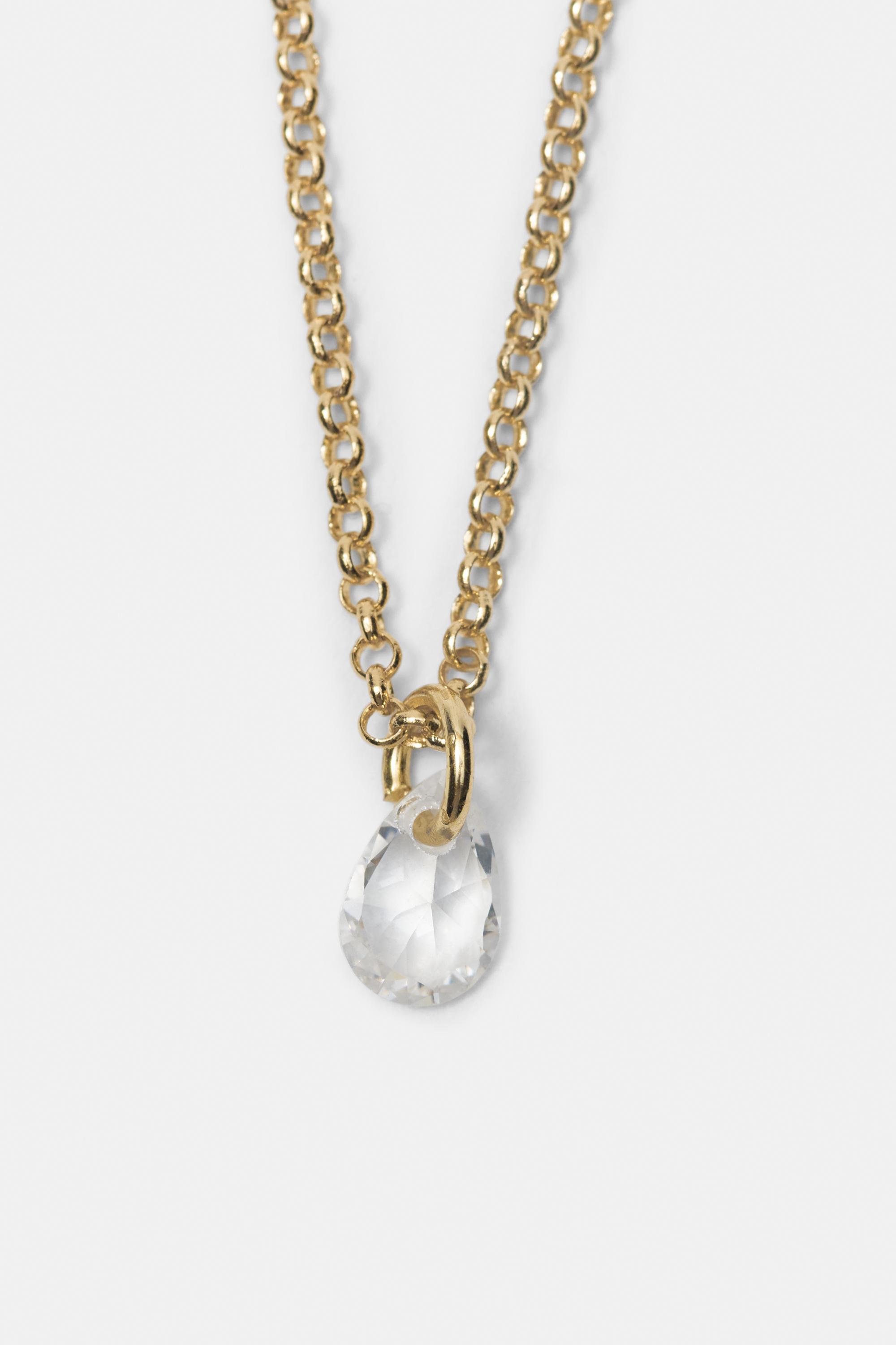 Shimmery pendant necklace — Gold