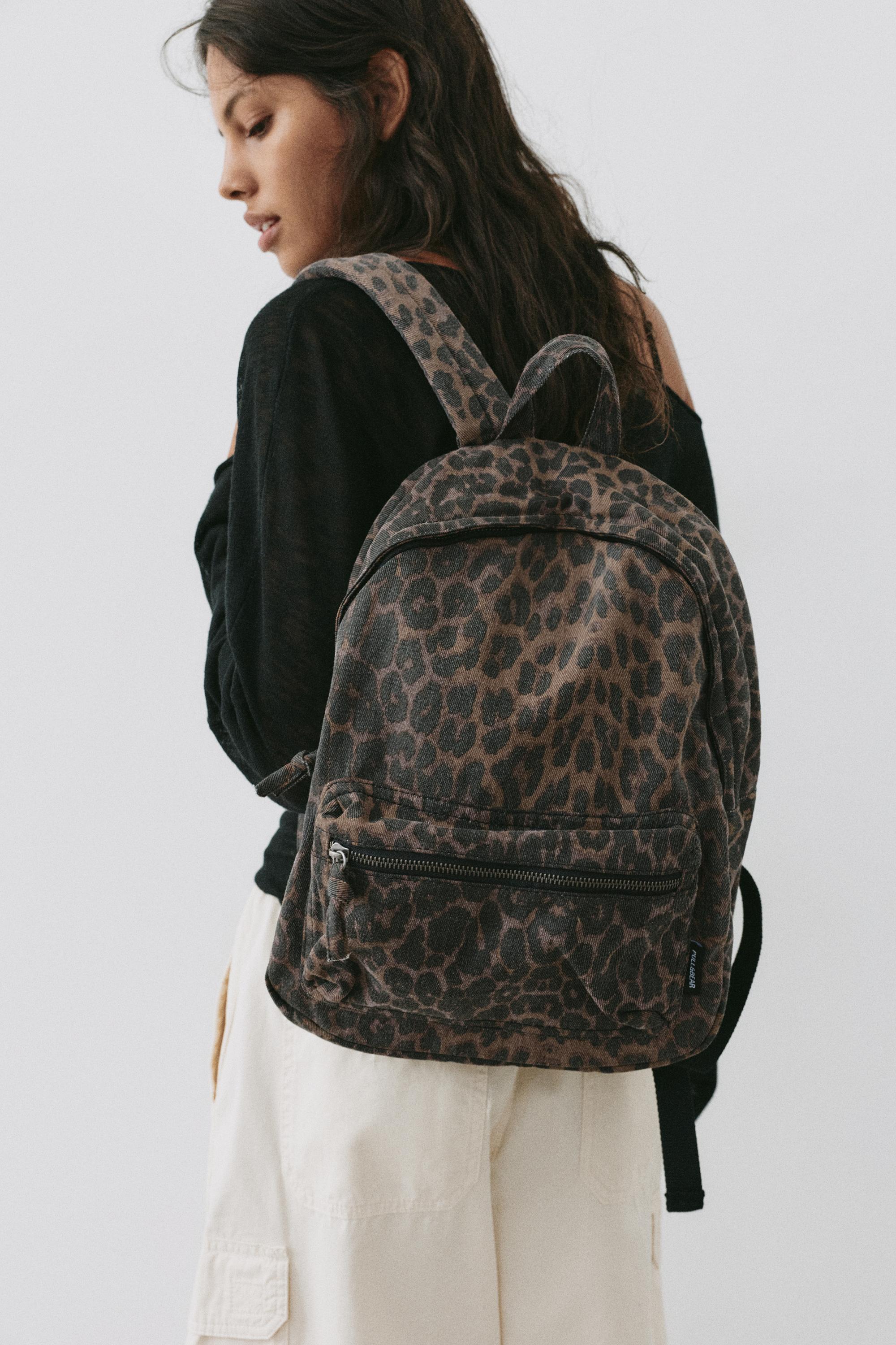 Leopard print canvas backpack — Leopard