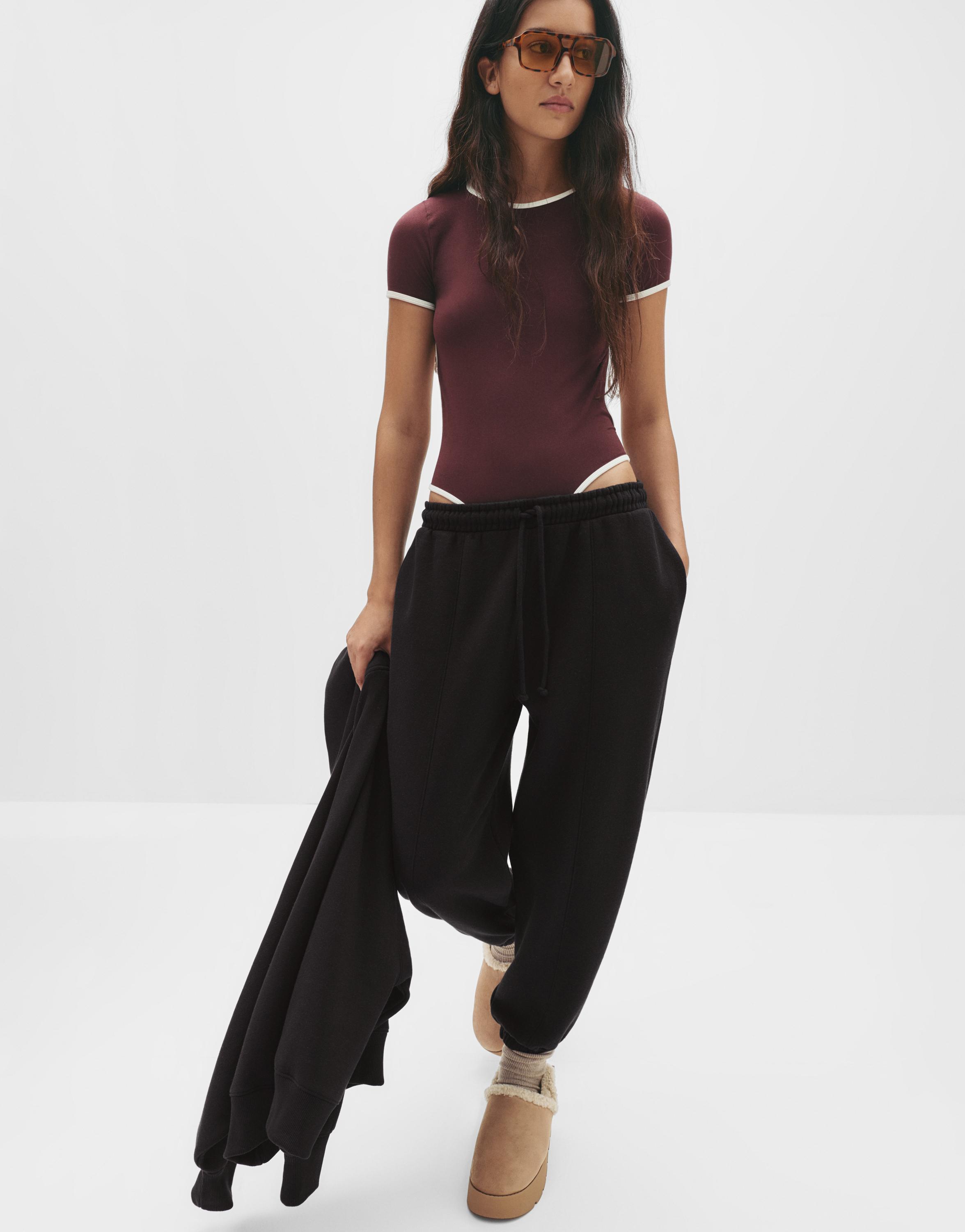 Paçalı eşofman altı - Görsel 9