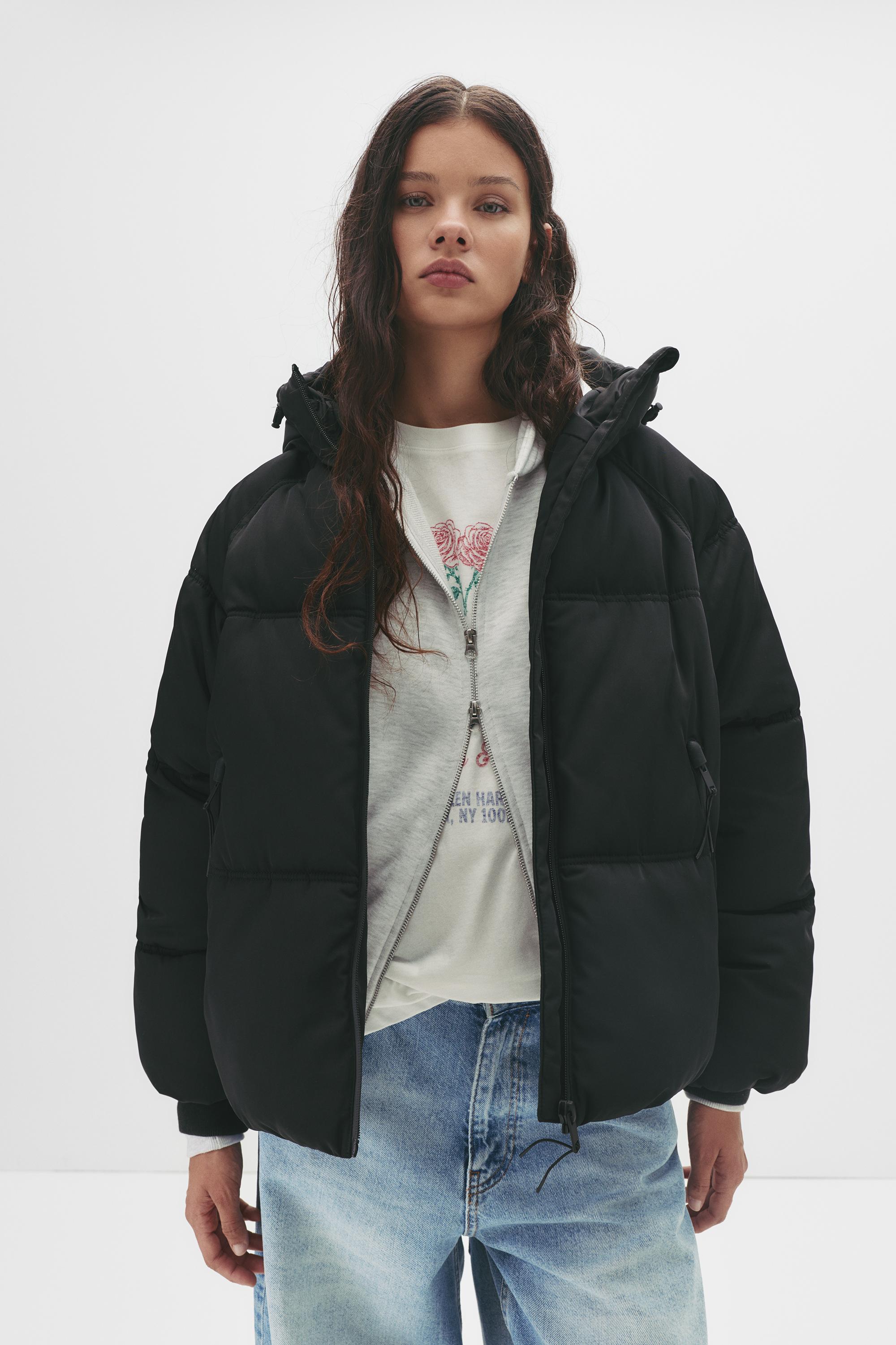 Puffer jacket with hood — Black