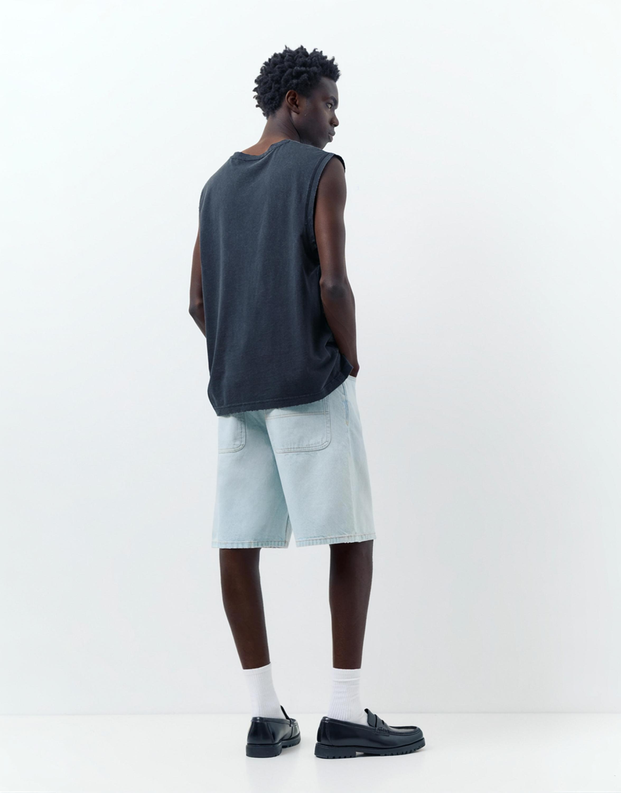 Baggy relaxed fit denim Bermuda shorts — Pale indigo