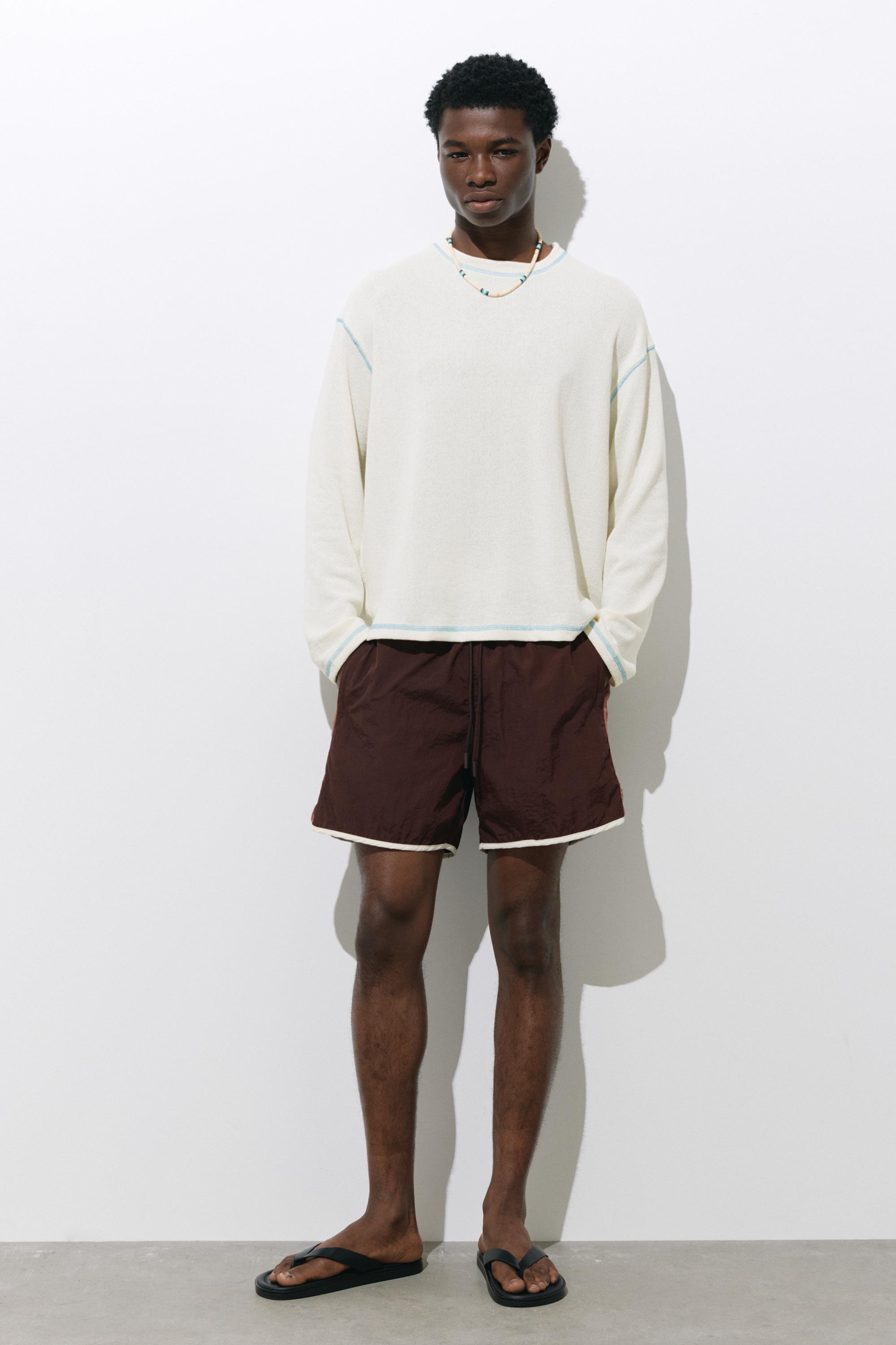 Long sleeve graphic T-shirt with topstitching — Ecru