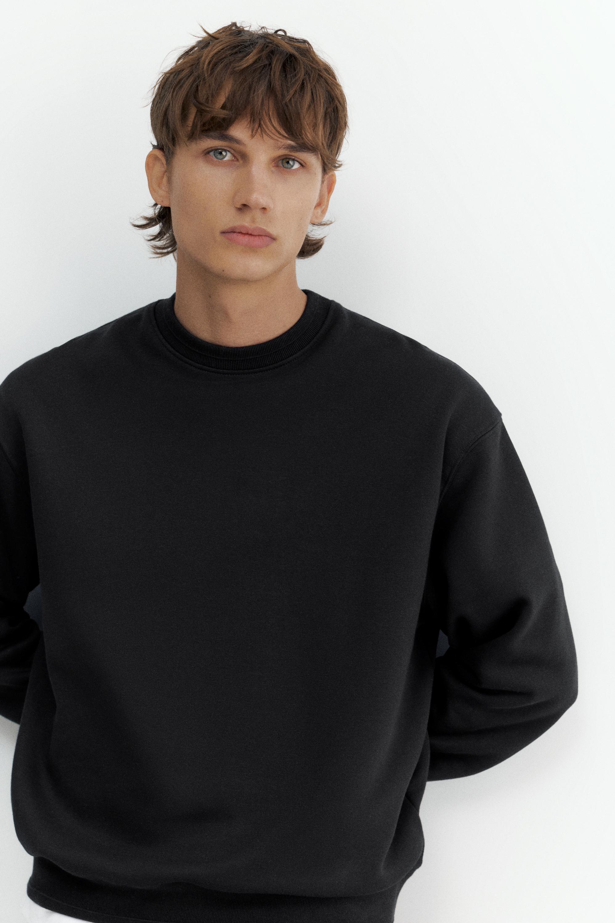 Relaxed fit round neck sweatshirt — Black