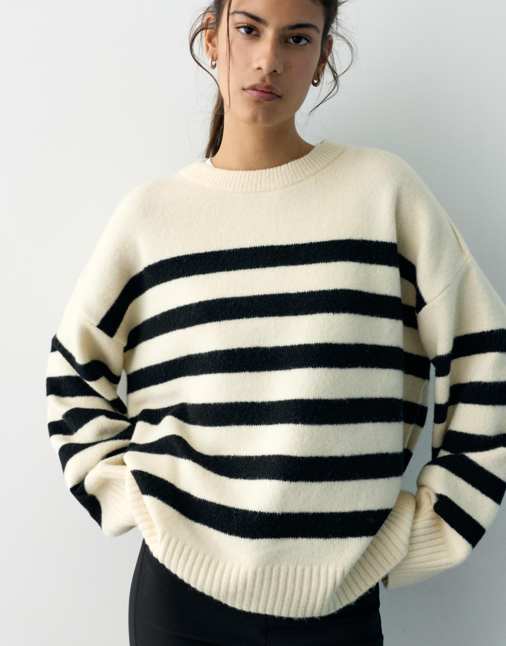 Striped jumper — Ecru