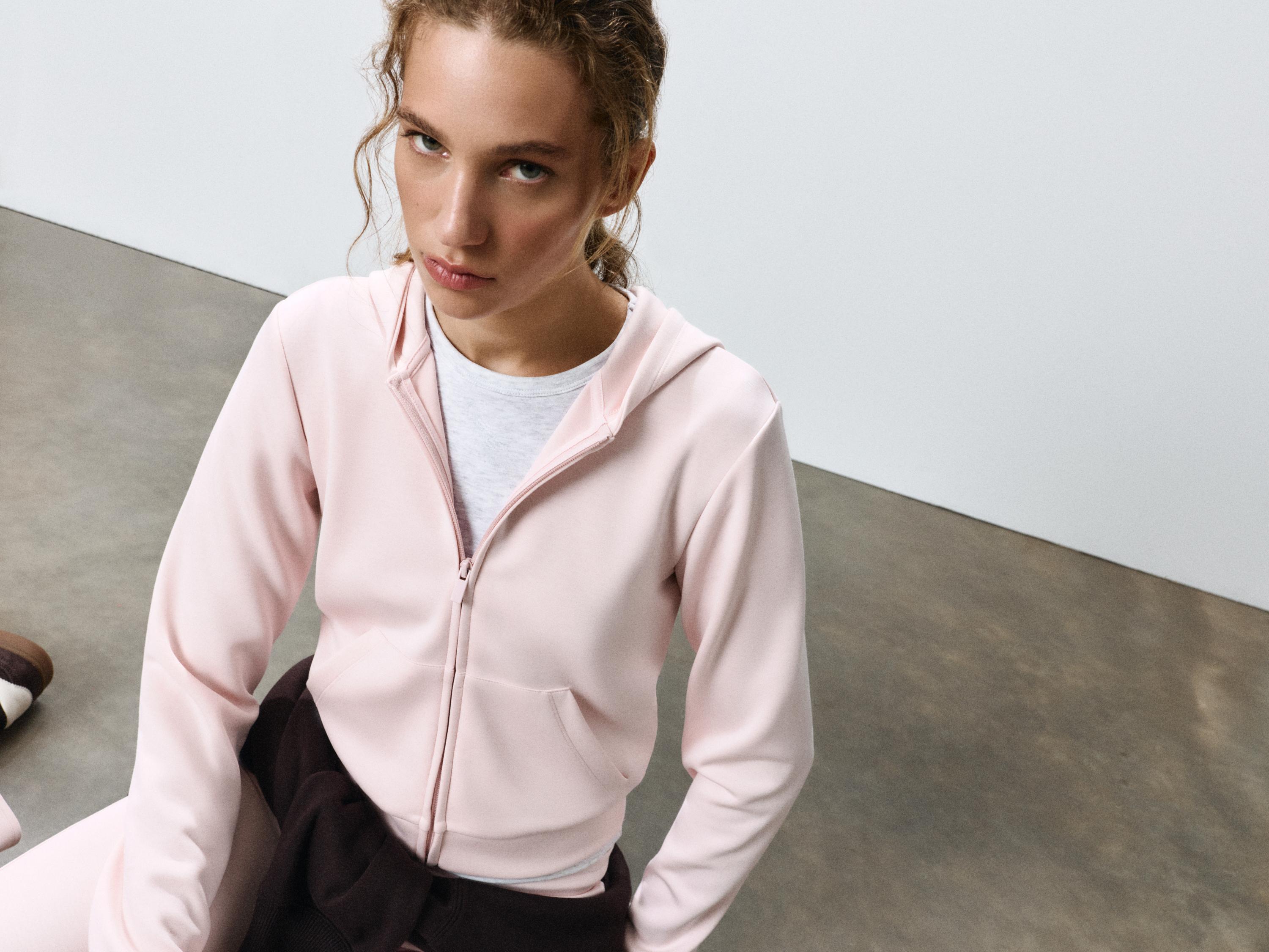 Zip-up hooded sweatshirt — Pastel pink