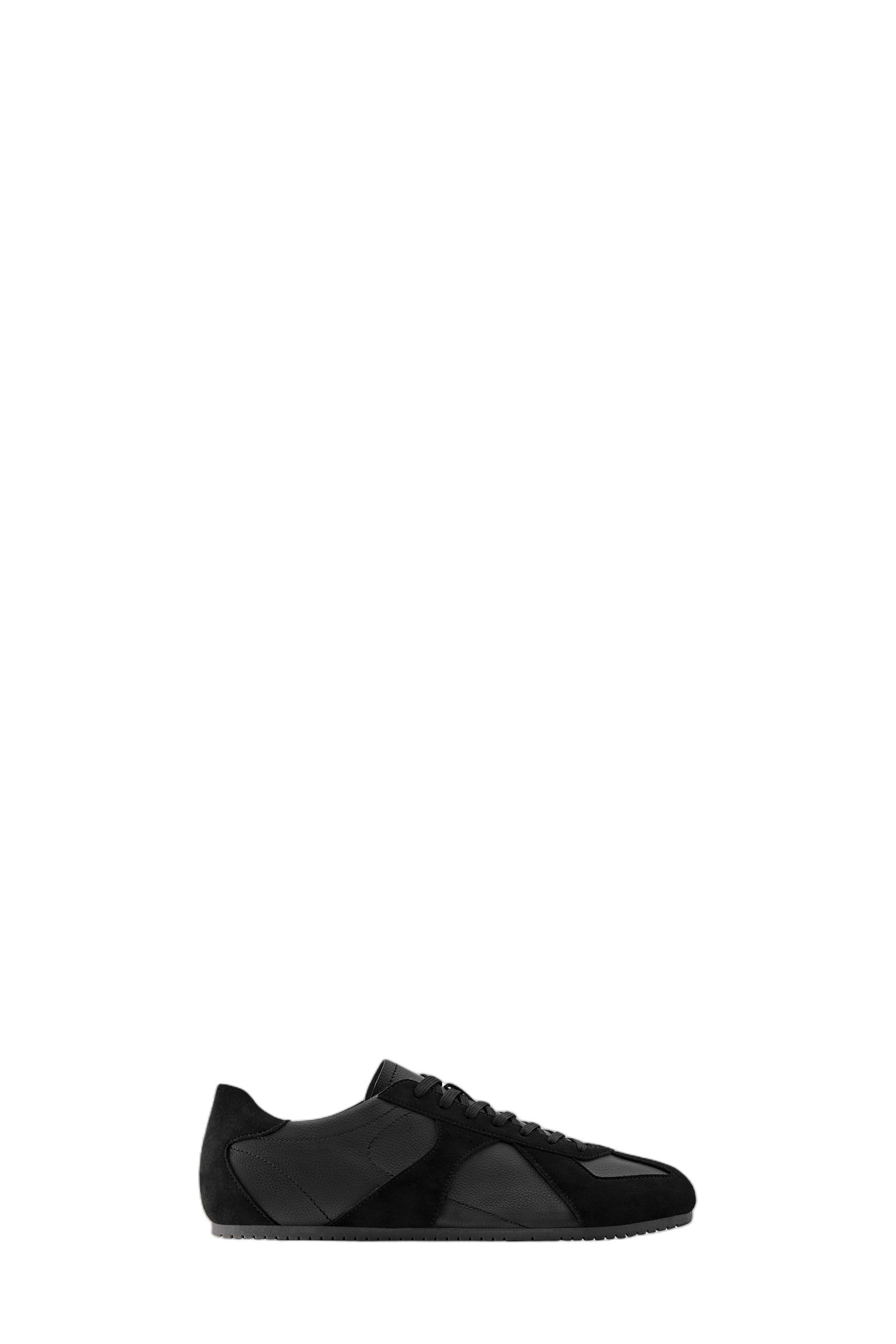 Casual trainers — Black
