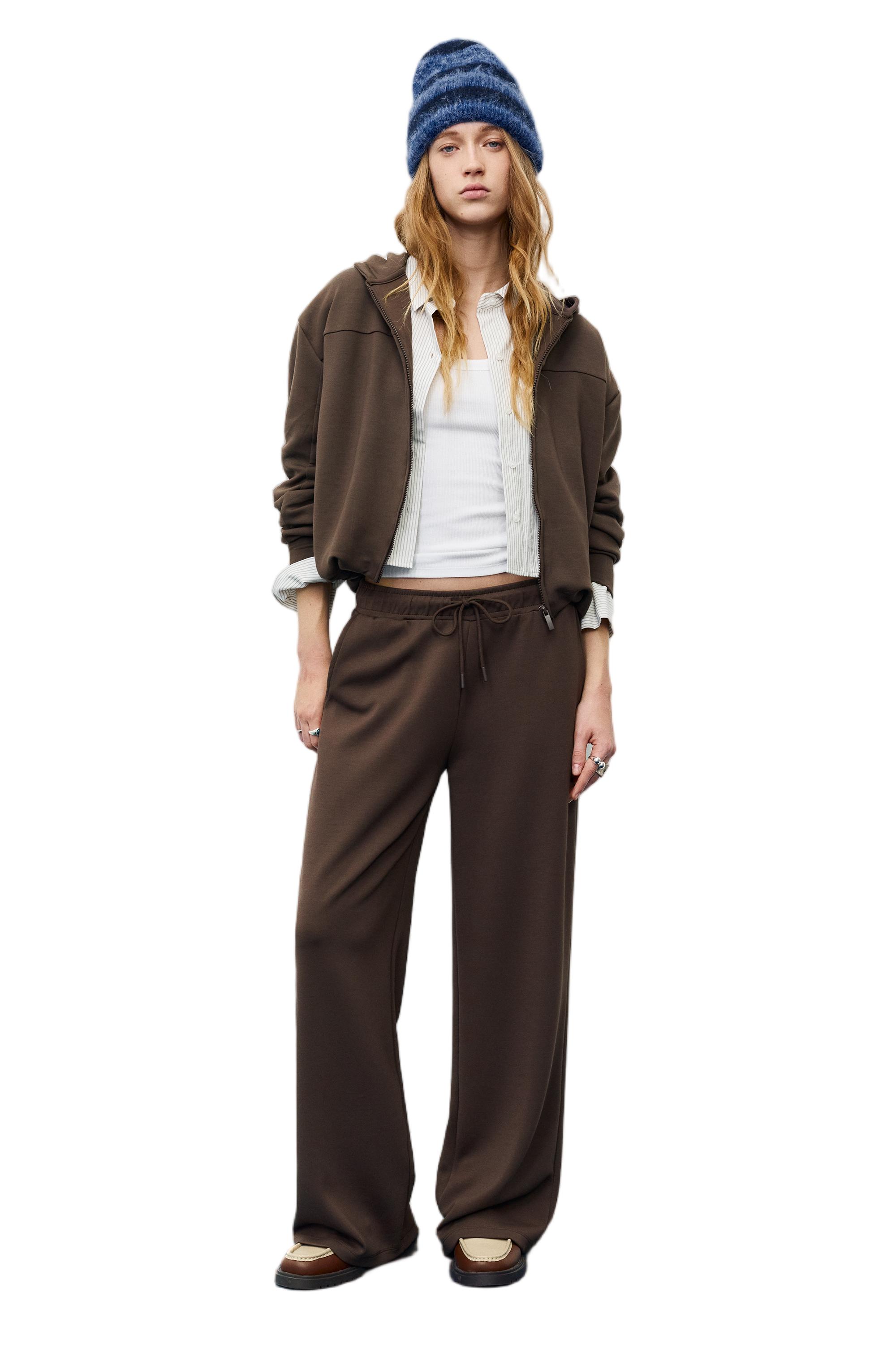 Yumuşak dokunuşlu geniş paça pantolon - Görsel 51