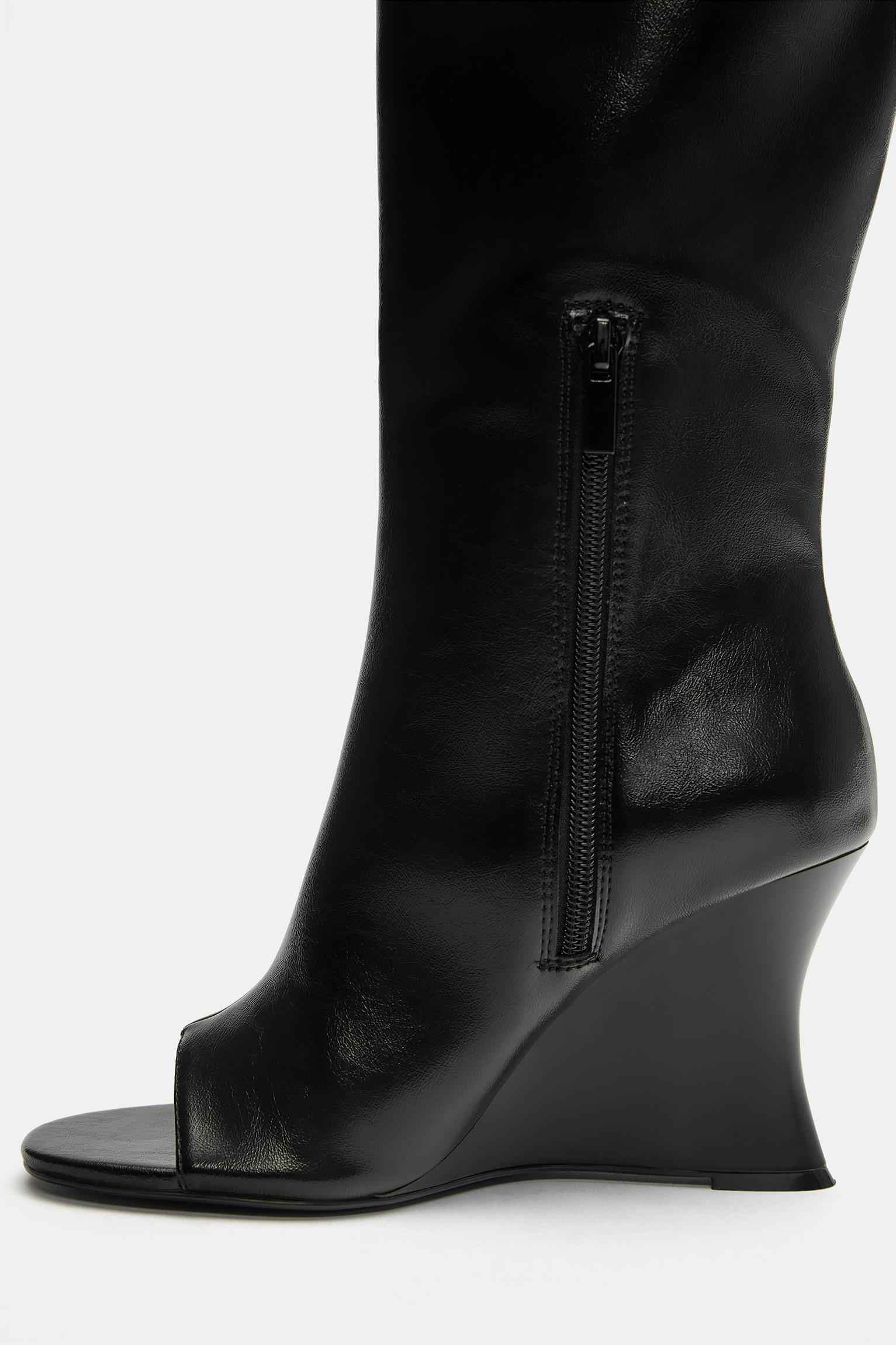 High wedge boots — Black